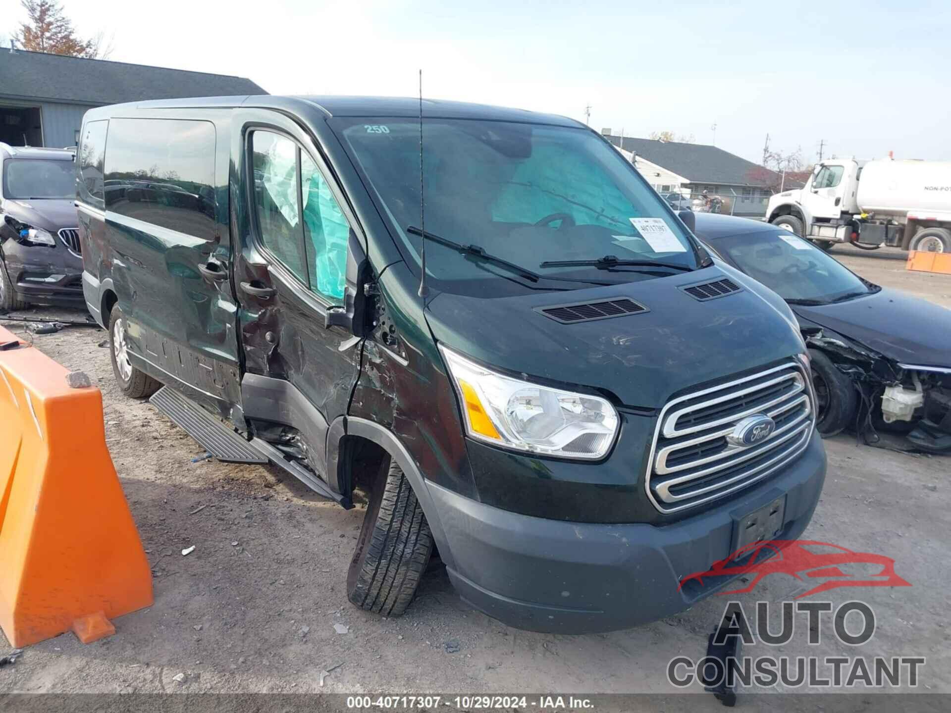 FORD TRANSIT-150 2018 - 1FMZK1YM4JKA28819
