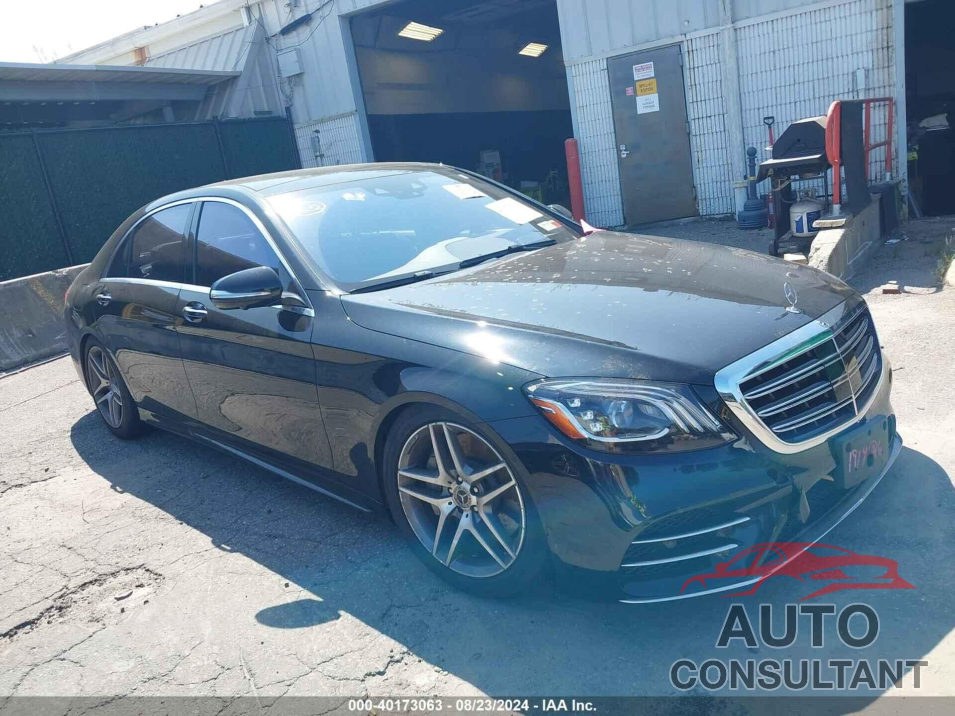 MERCEDES-BENZ S 560 2019 - WDDUG8GB9KA475202