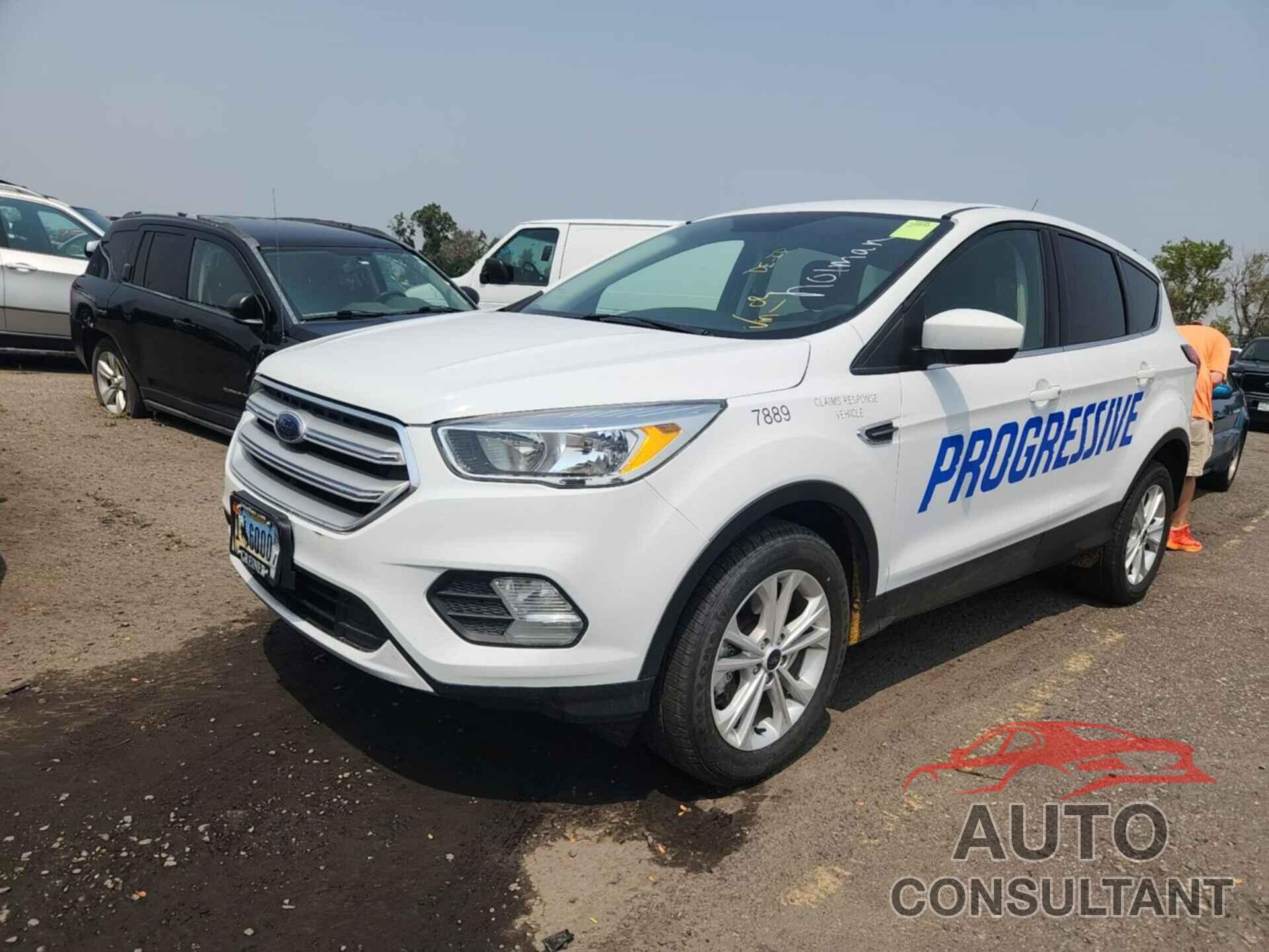 FORD ESCAPE 2019 - 1FMCU9GD3KUC07889