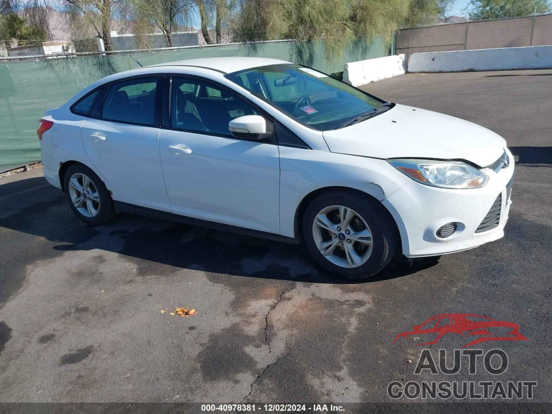 FORD FOCUS 2014 - 1FADP3F27EL453065