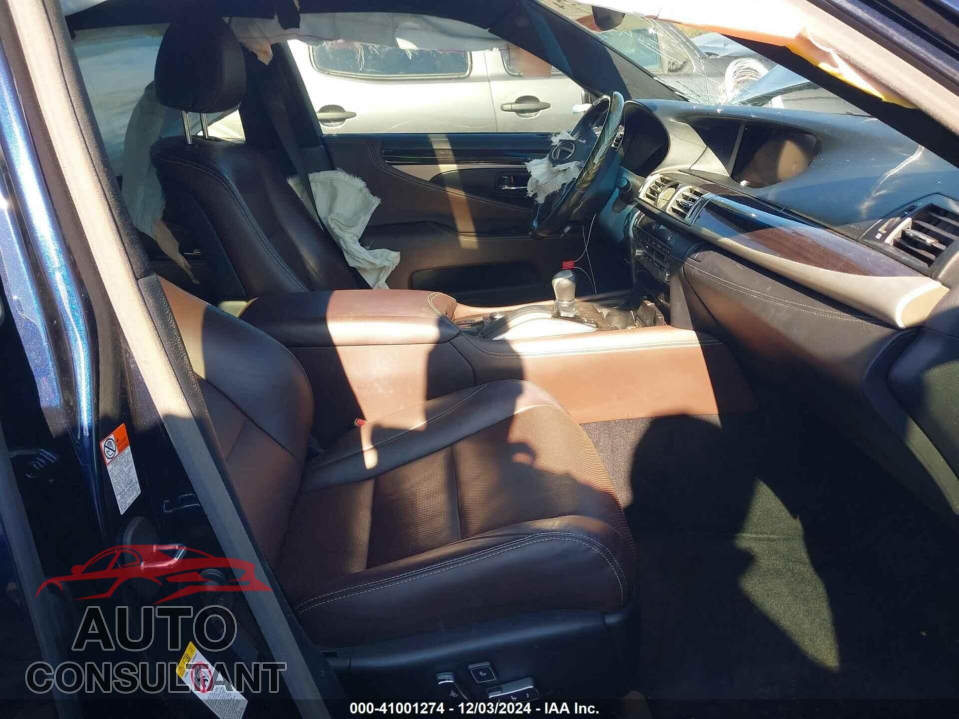LEXUS LS 460 2017 - JTHBL5EF3H5145489