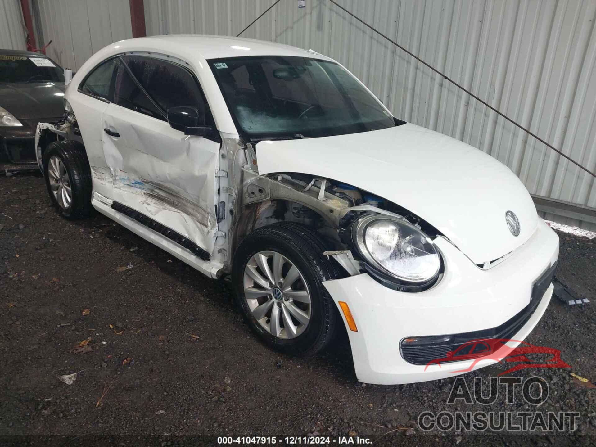 VOLKSWAGEN BEETLE 2016 - 3VWF07AT4GM617658