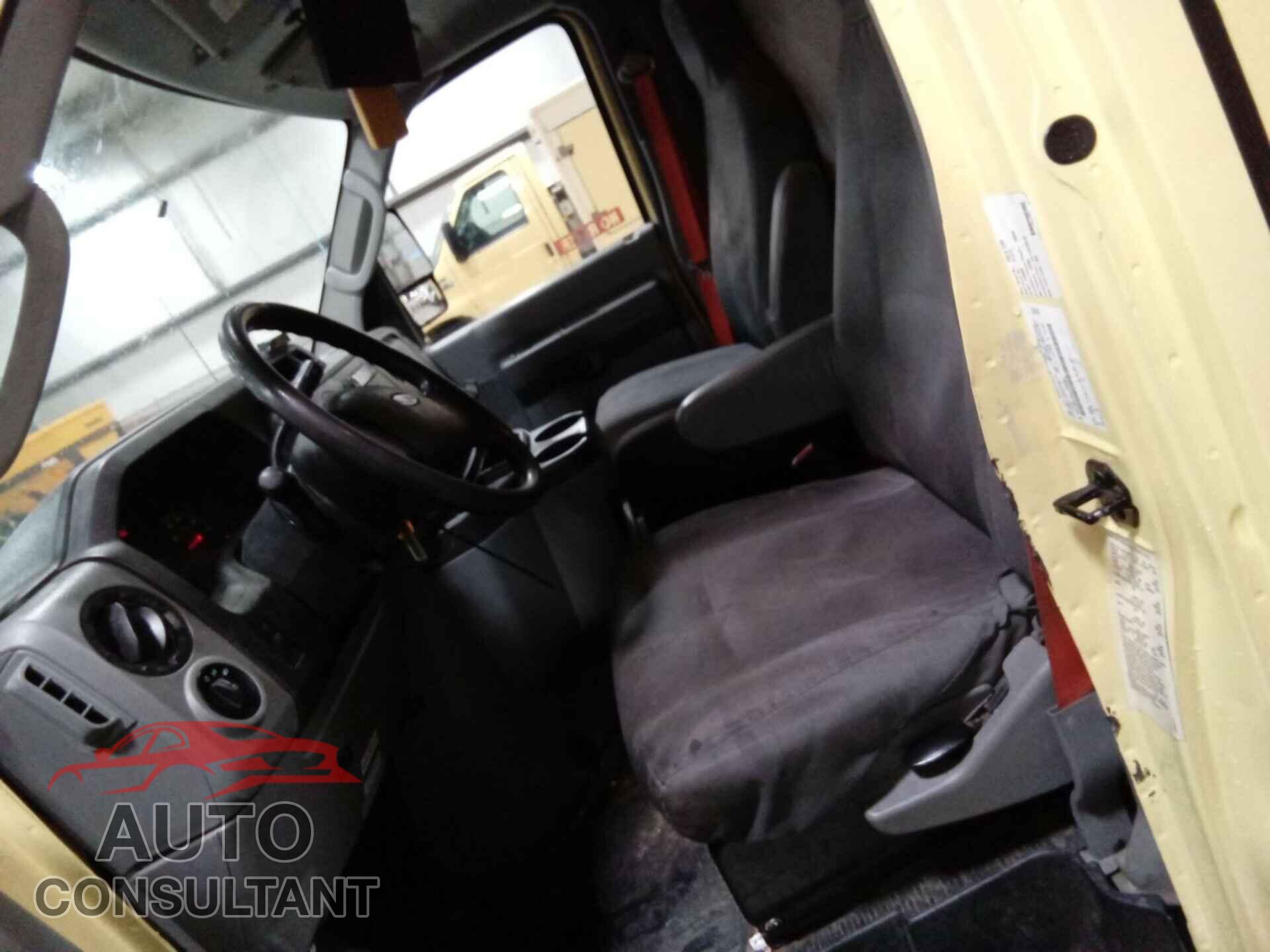 FORD ECONOLINE 2019 - 1FDXE4FSXKDC22536