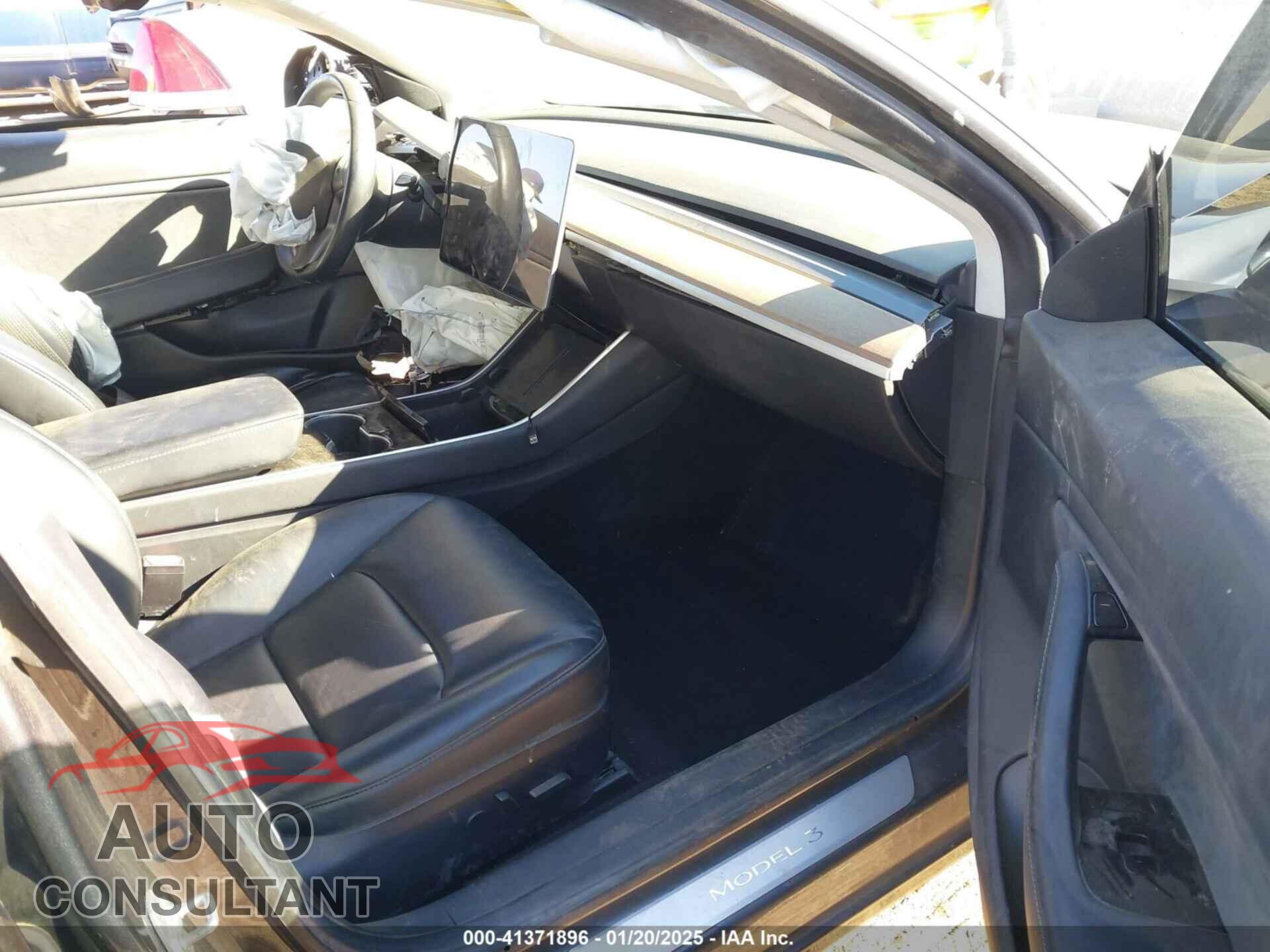 TESLA MODEL 3 2018 - 5YJ3E1EA6JF044643