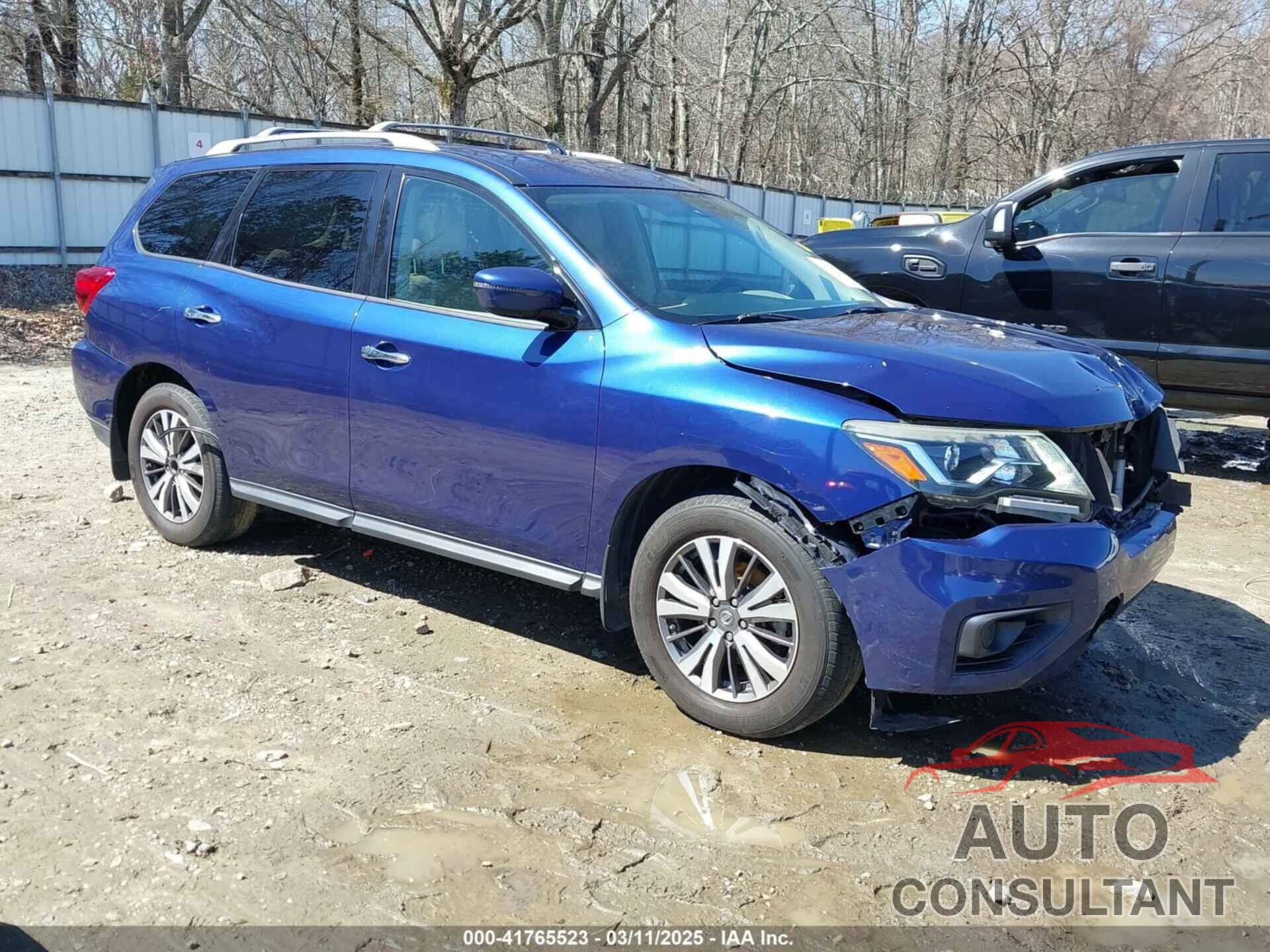 NISSAN PATHFINDER 2017 - 5N1DR2MN5HC684106