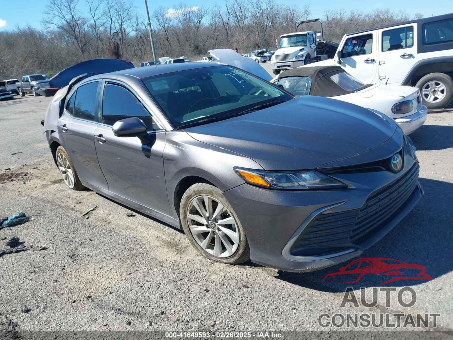 TOYOTA CAMRY 2021 - 4T1C11AK6MU600323