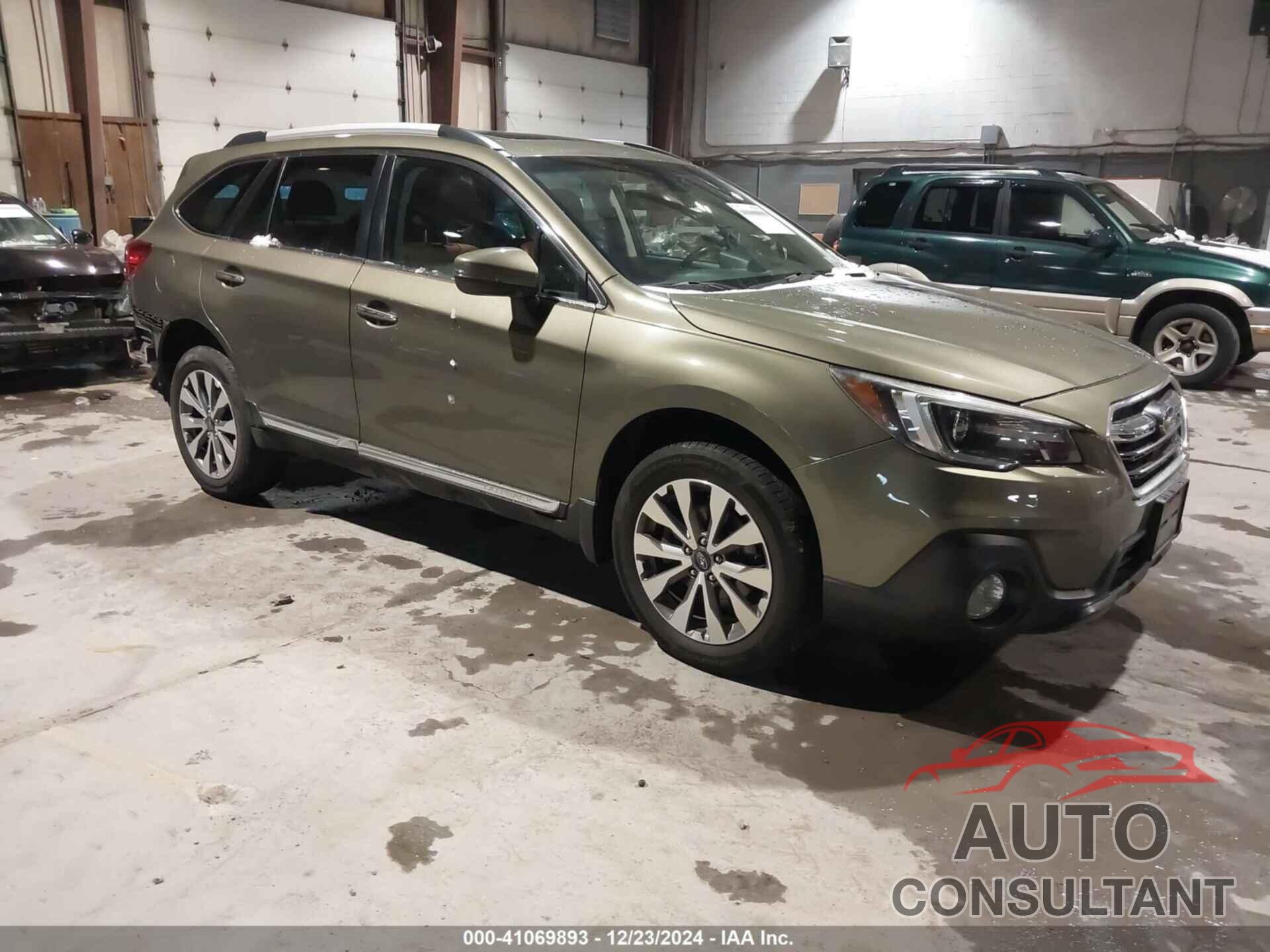 SUBARU OUTBACK 2018 - 4S4BSETCXJ3300534