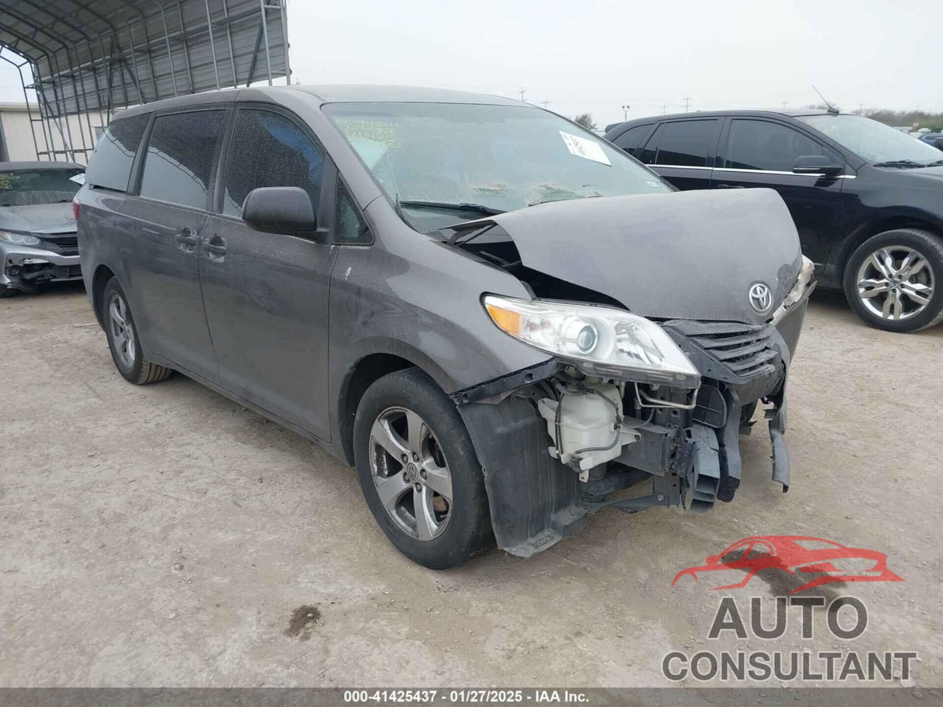 TOYOTA SIENNA 2016 - 5TDZK3DC4GS726572