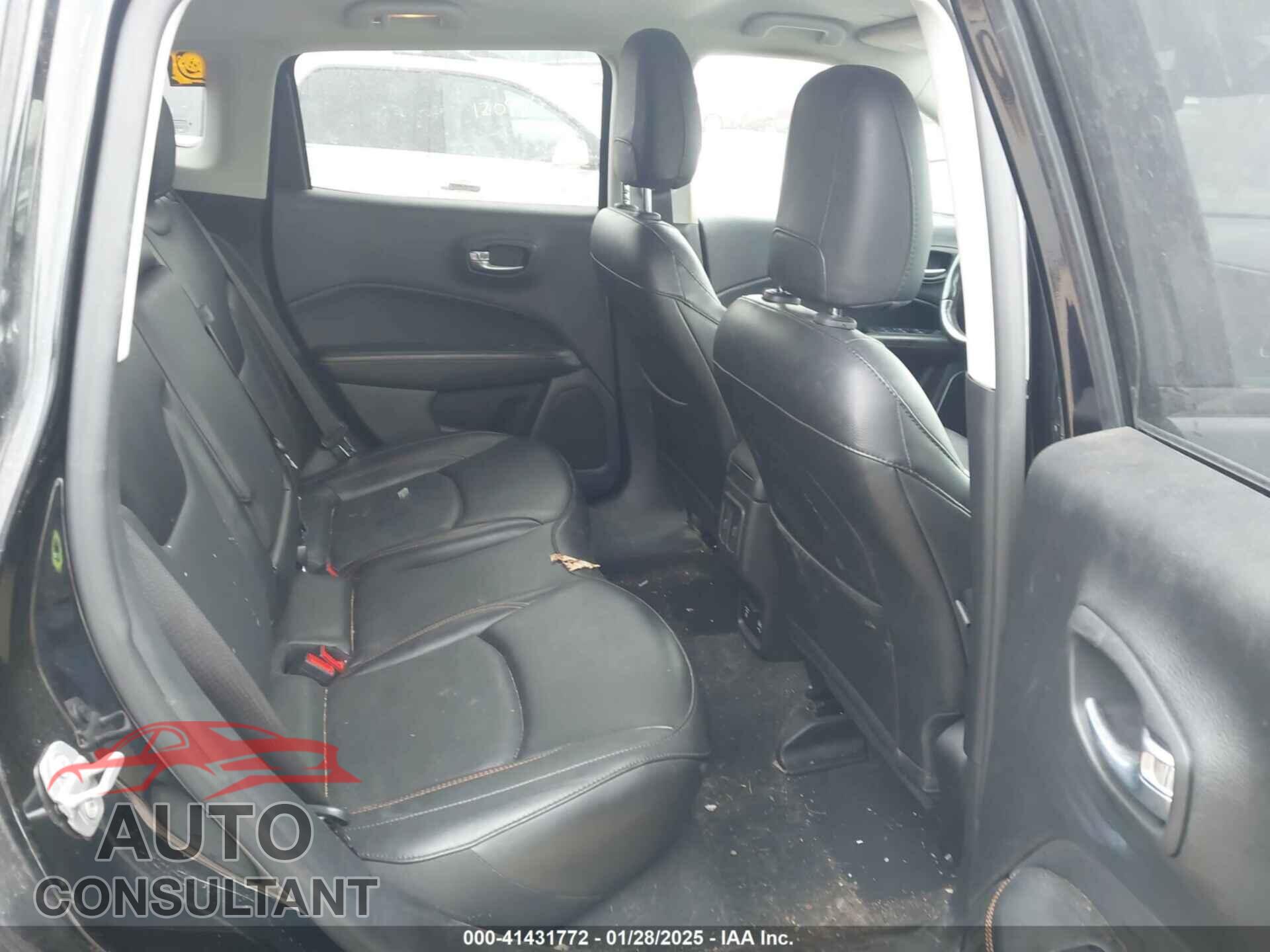 JEEP COMPASS 2020 - 3C4NJDCB6LT208575