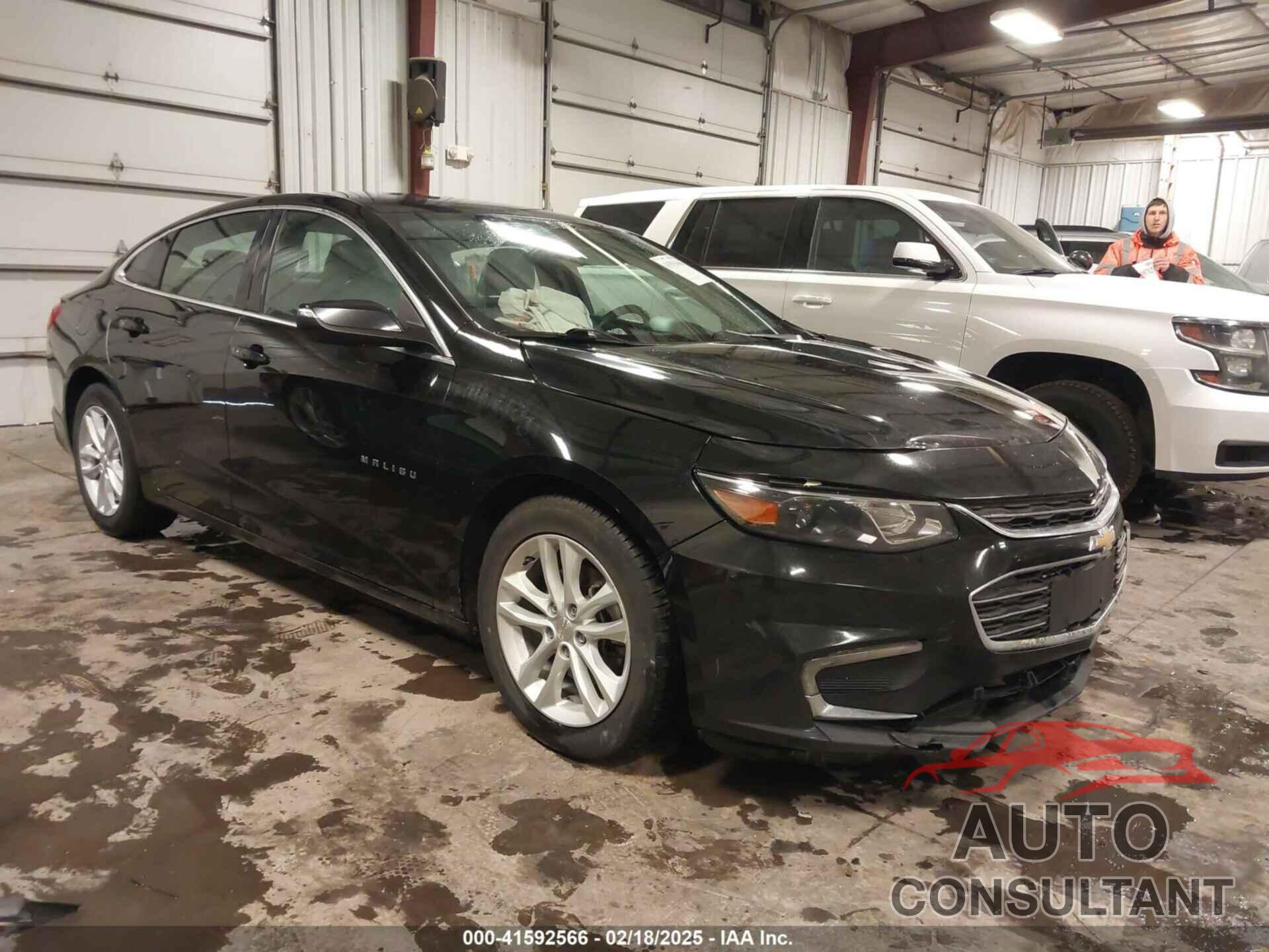 CHEVROLET MALIBU 2018 - 1G1ZD5ST0JF116158