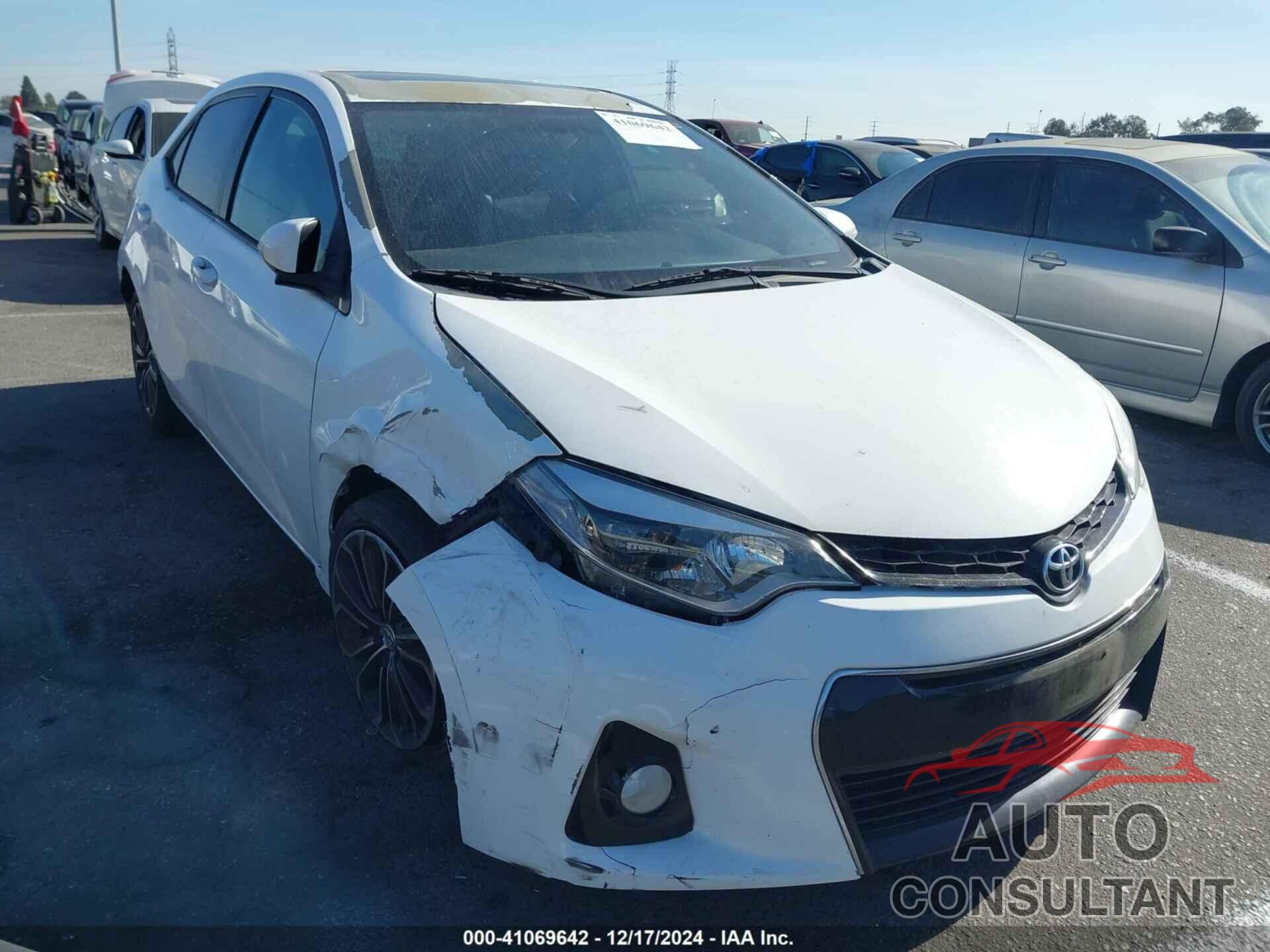 TOYOTA COROLLA 2015 - 5YFBURHE0FP300606