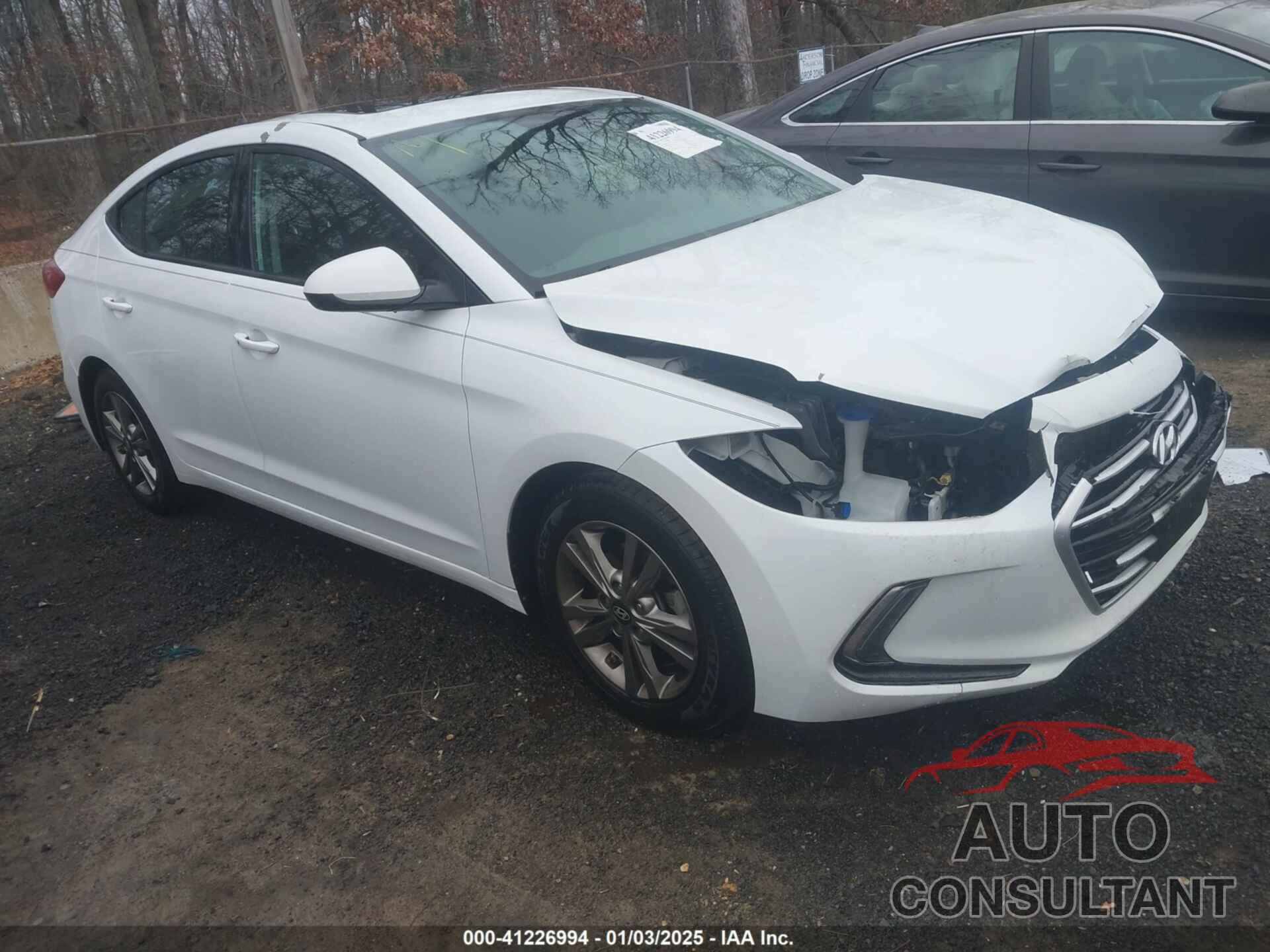 HYUNDAI ELANTRA 2018 - 5NPD84LF4JH231845