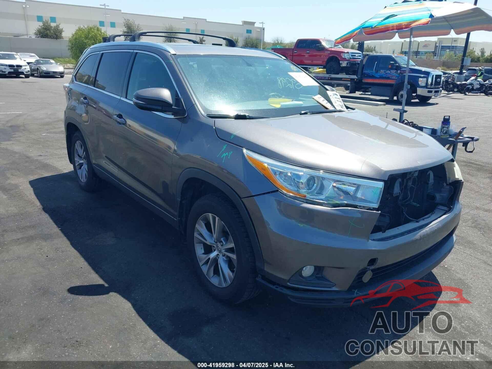 TOYOTA HIGHLANDER 2015 - 5TDJKRFH9FS167771