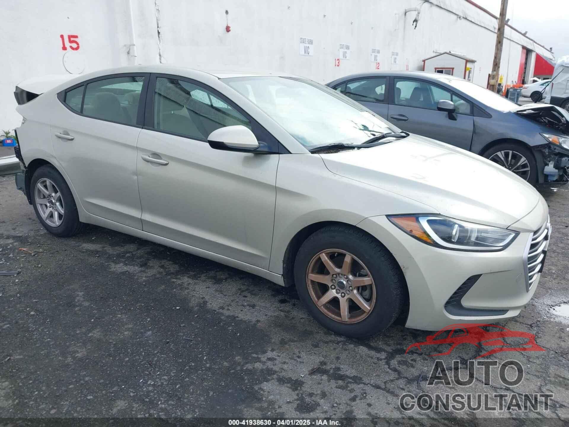 HYUNDAI ELANTRA 2017 - KMHD74LF7HU083754