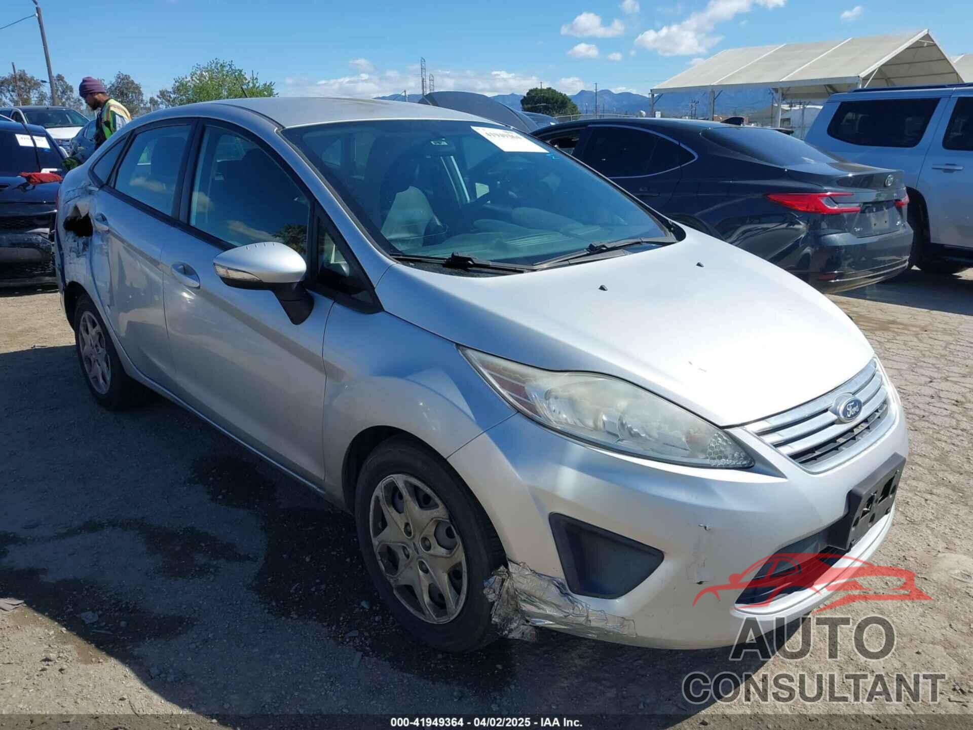 FORD FIESTA 2013 - 3FADP4BJ0DM177571