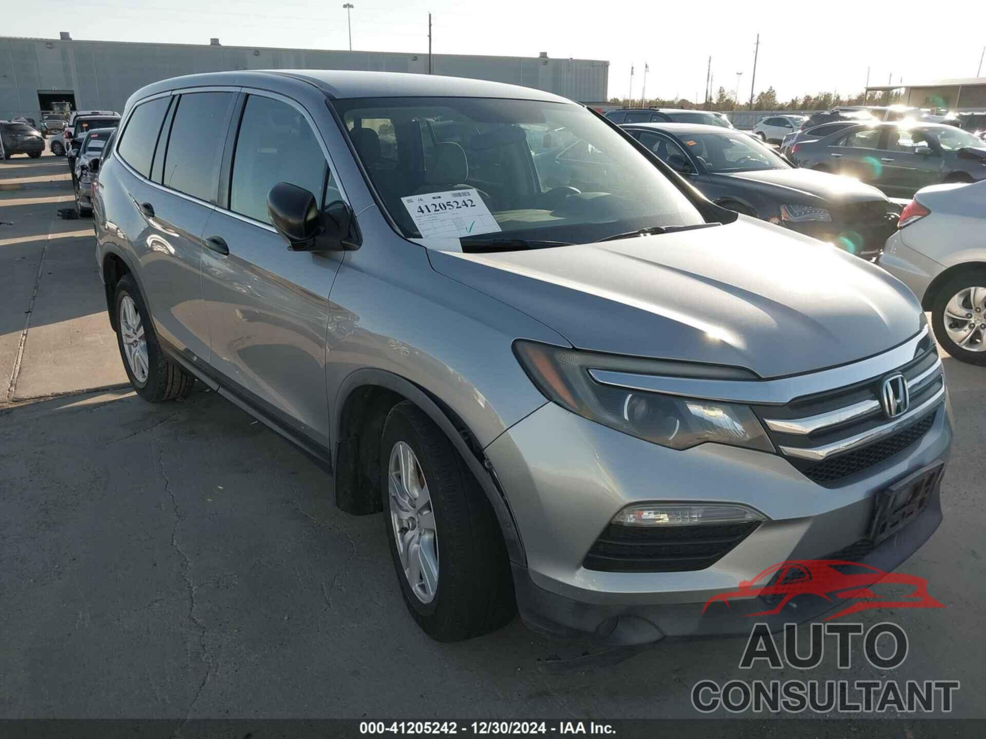 HONDA PILOT 2017 - 5FNYF6H14HB068476