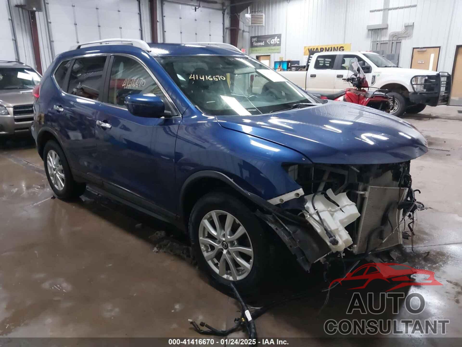 NISSAN ROGUE 2017 - 5N1AT2MV2HC857794