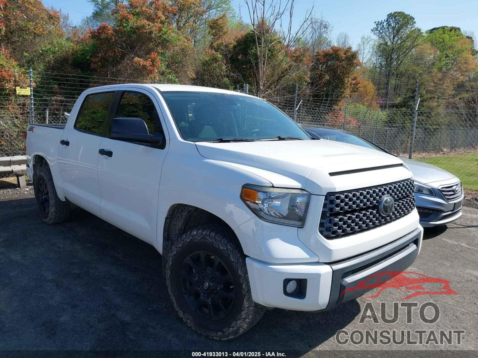 TOYOTA TUNDRA 2020 - 5TFDY5F13LX929540