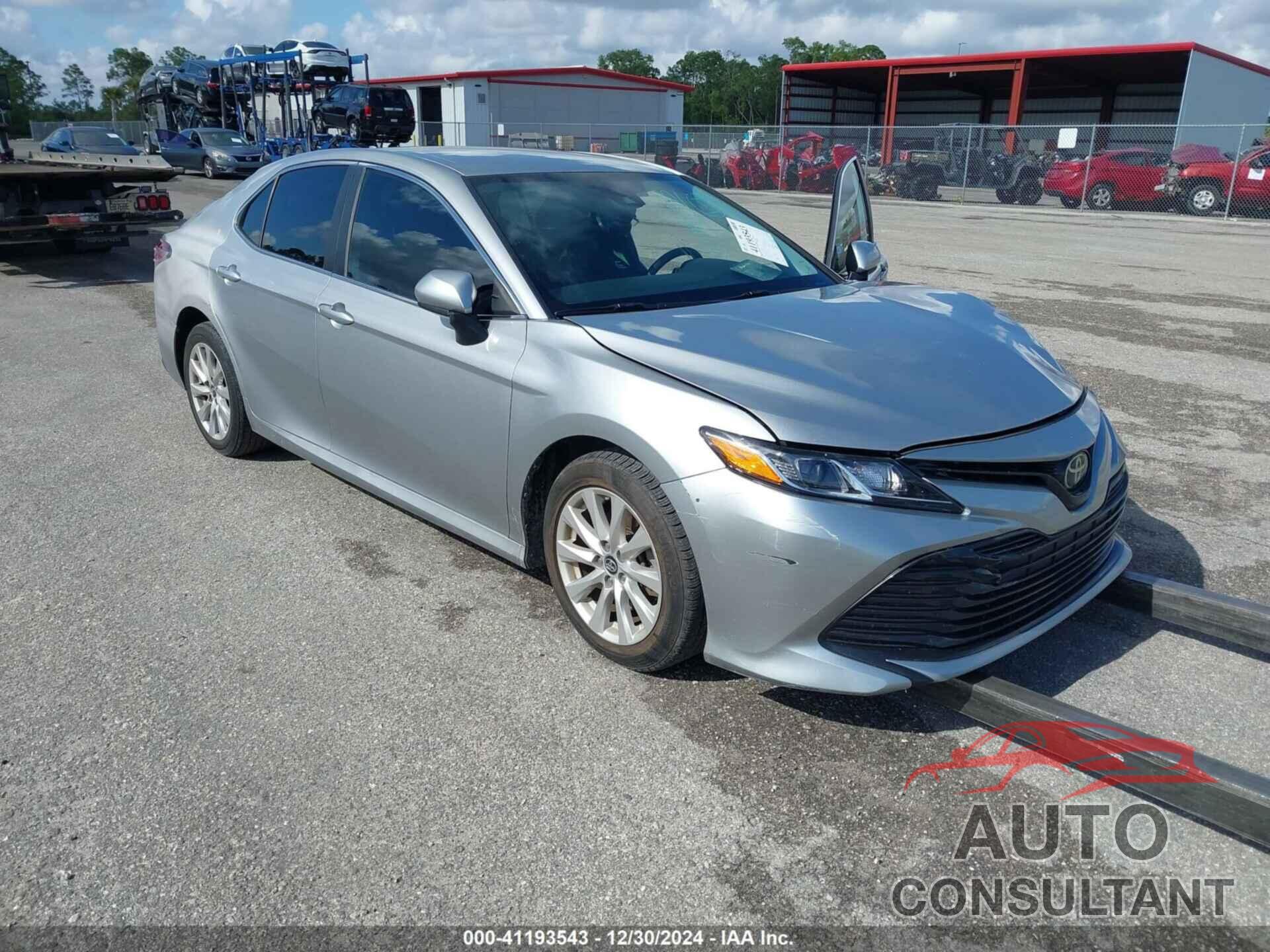 TOYOTA CAMRY 2019 - 4T1B11HK0KU730435