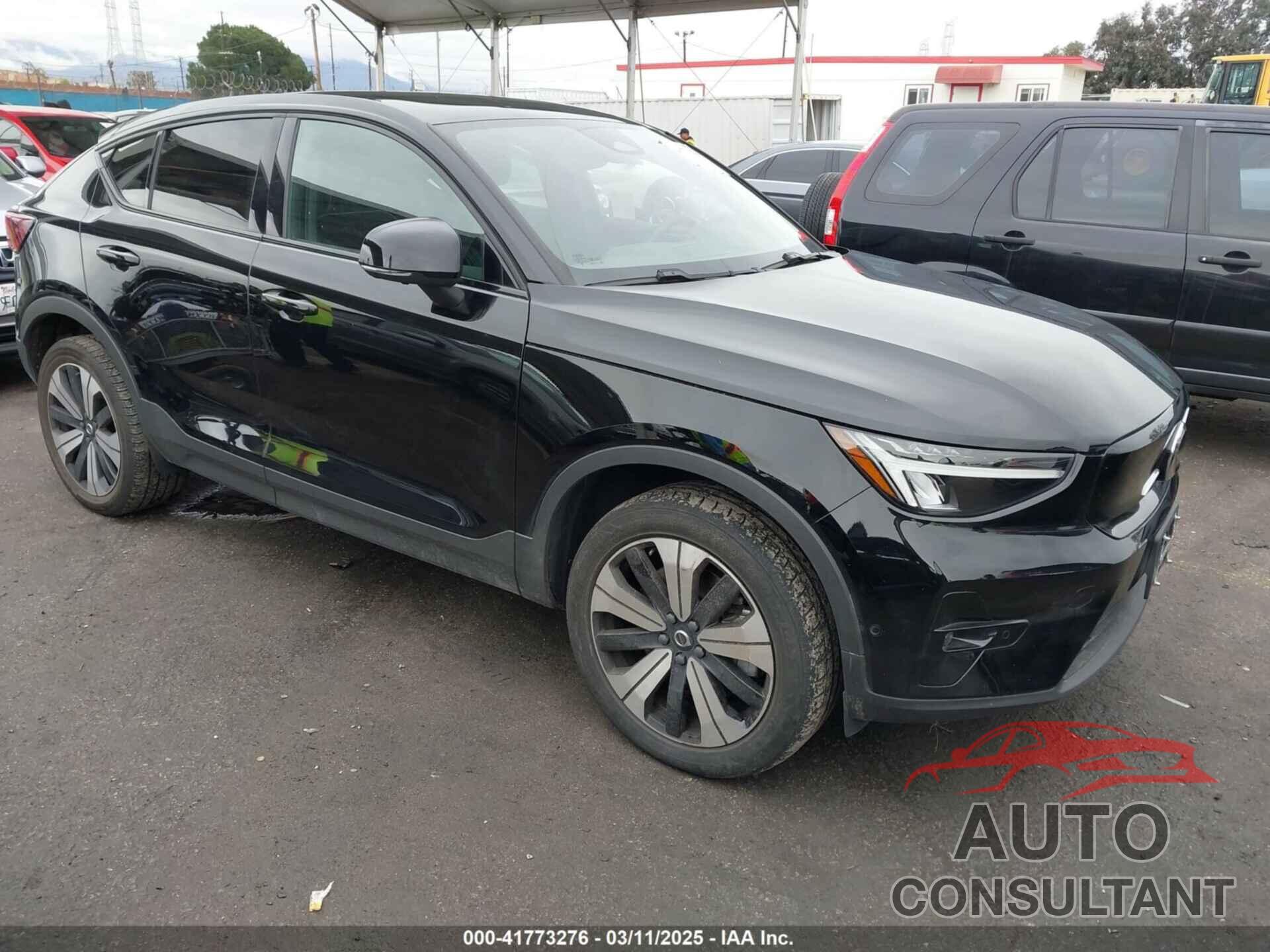 VOLVO C40 RECHARGE PURE ELECTRIC 2023 - YV4ED3GL8P2054475
