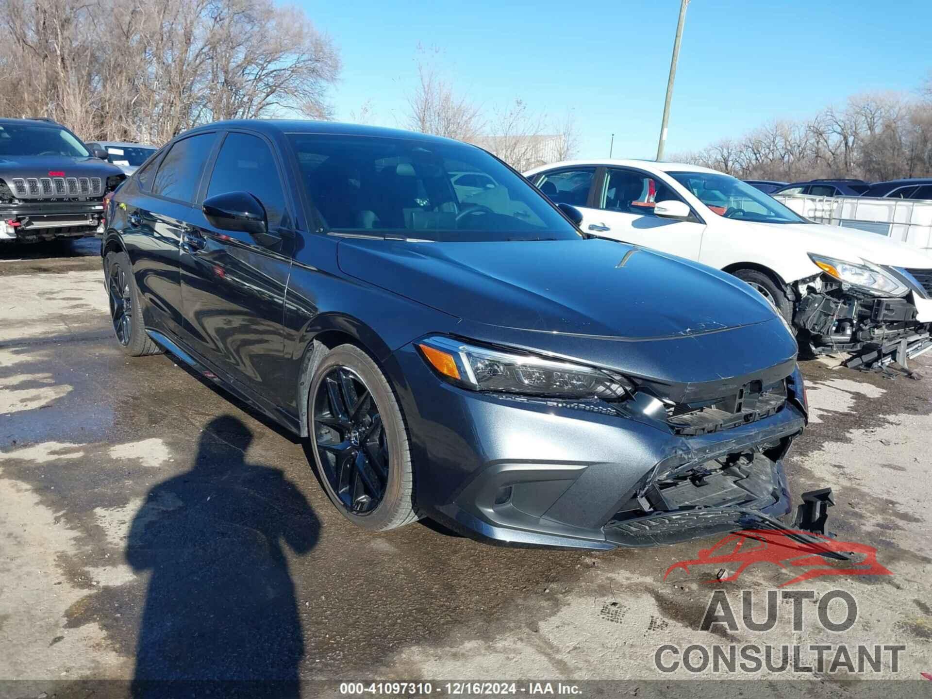 HONDA CIVIC 2024 - 2HGFE2F58RH586631