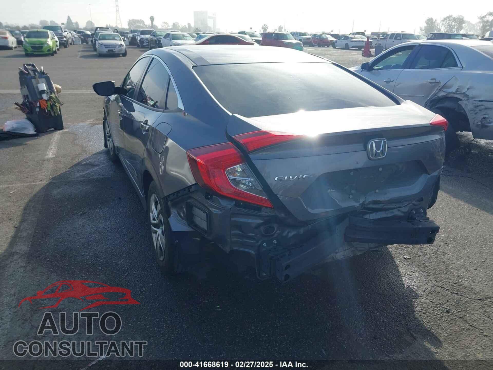 HONDA CIVIC 2018 - 2HGFC2F50JH569493