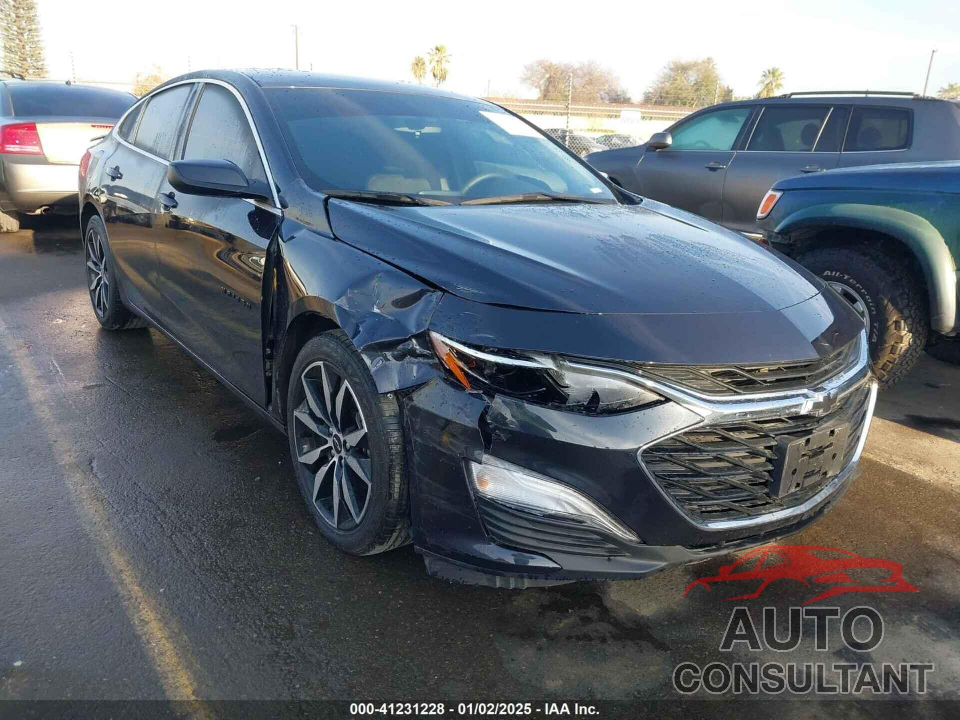 CHEVROLET MALIBU 2022 - 1G1ZG5ST2NF210801