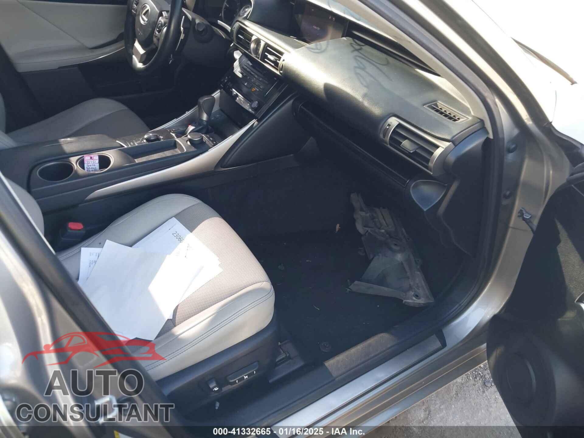 LEXUS IS 250 2014 - JTHBF1D28E5040828