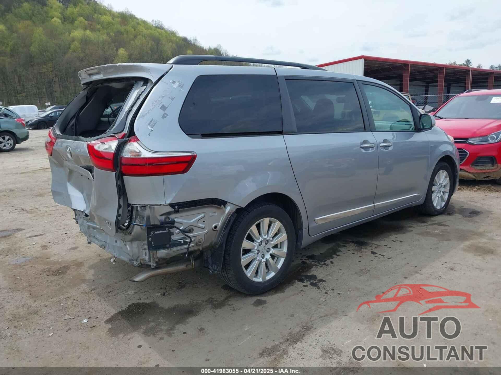 TOYOTA SIENNA 2017 - 5TDDZ3DC4HS164017