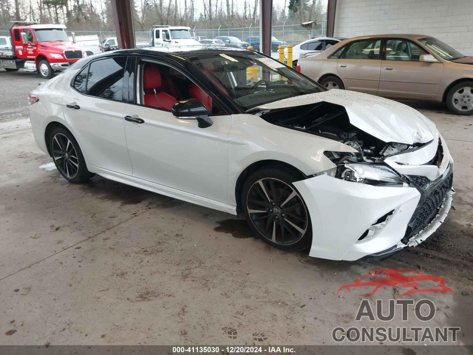 TOYOTA CAMRY 2019 - 4T1B61HK8KU295665