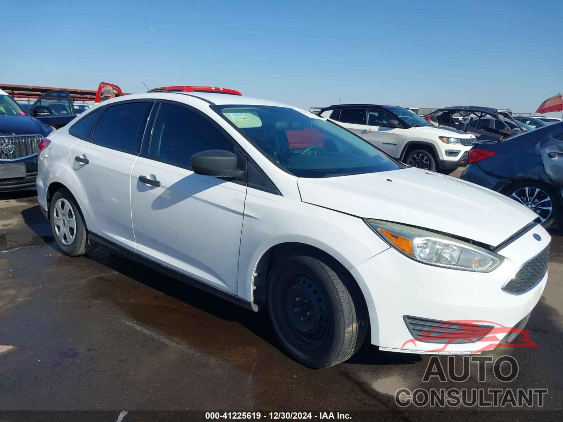 FORD FOCUS 2015 - 1FADP3E25FL294436