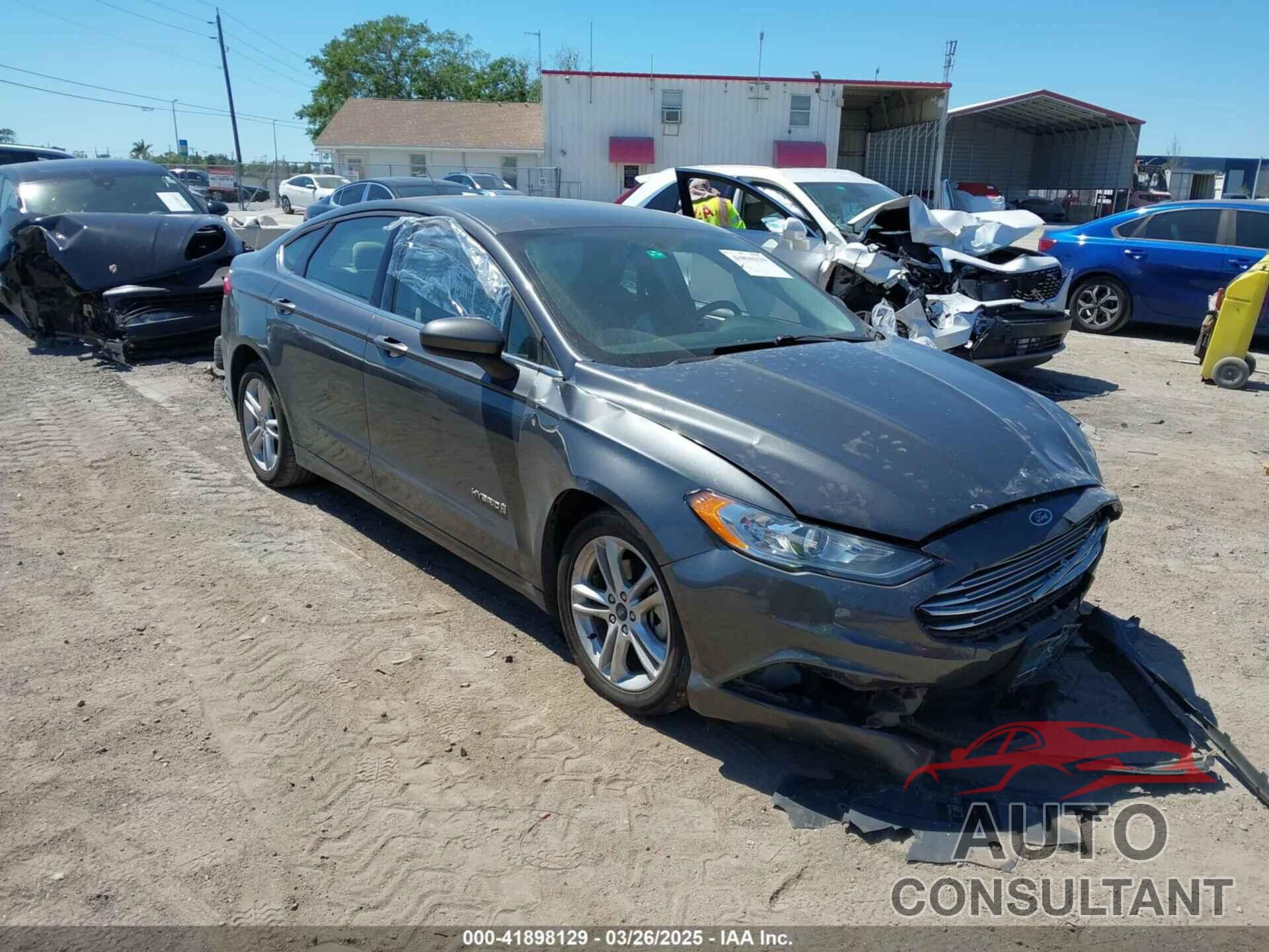 FORD FUSION HYBRID 2018 - 3FA6P0UU3JR122443
