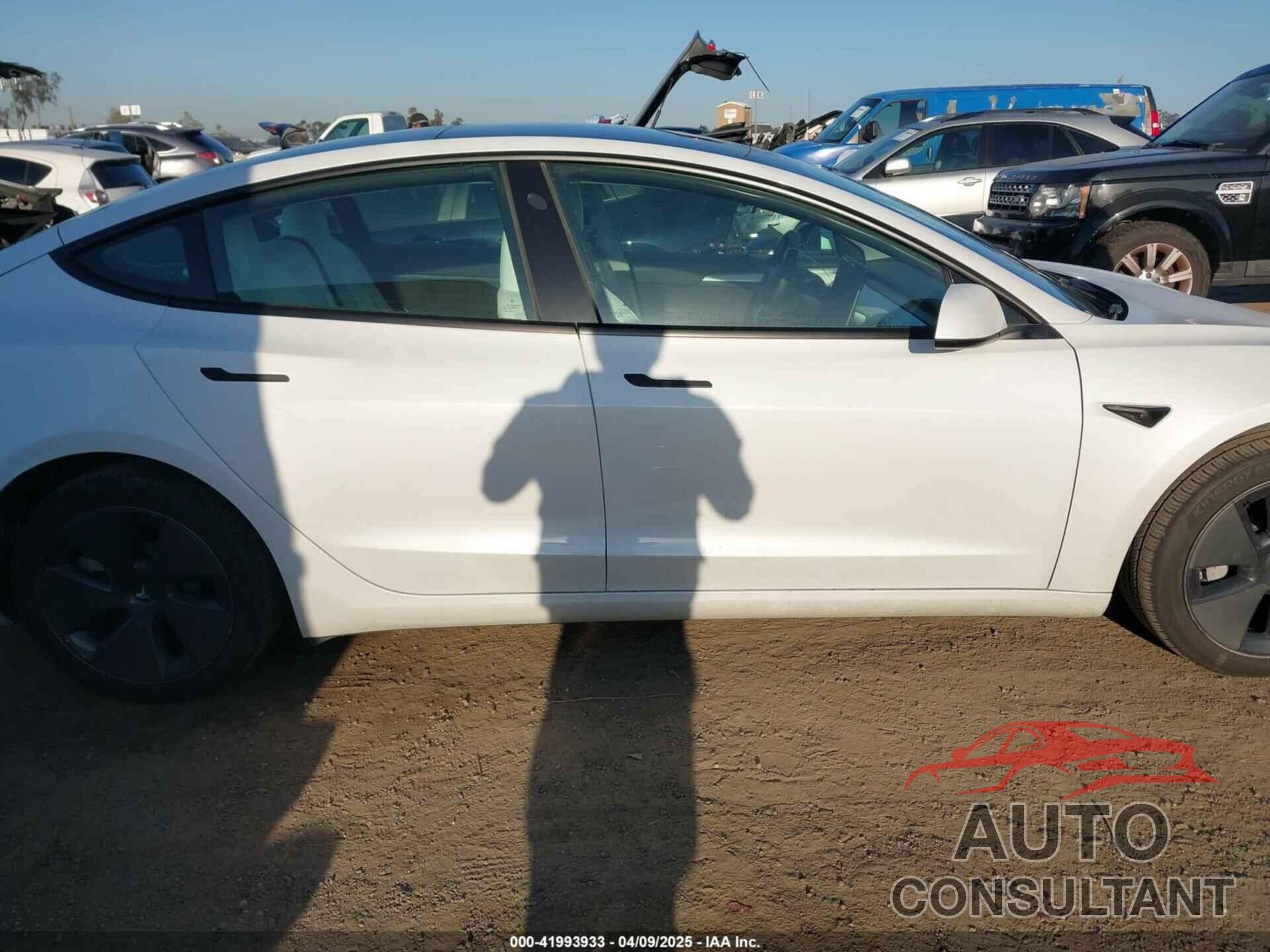 TESLA MODEL 3 2023 - 5YJ3E1EA2PF551631