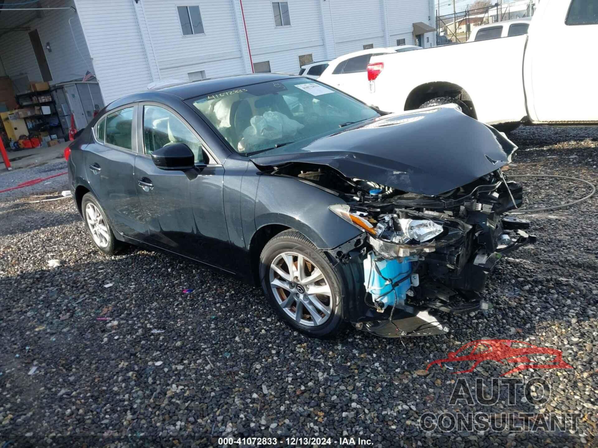 MAZDA MAZDA3 2014 - JM1BM1V77E1105578