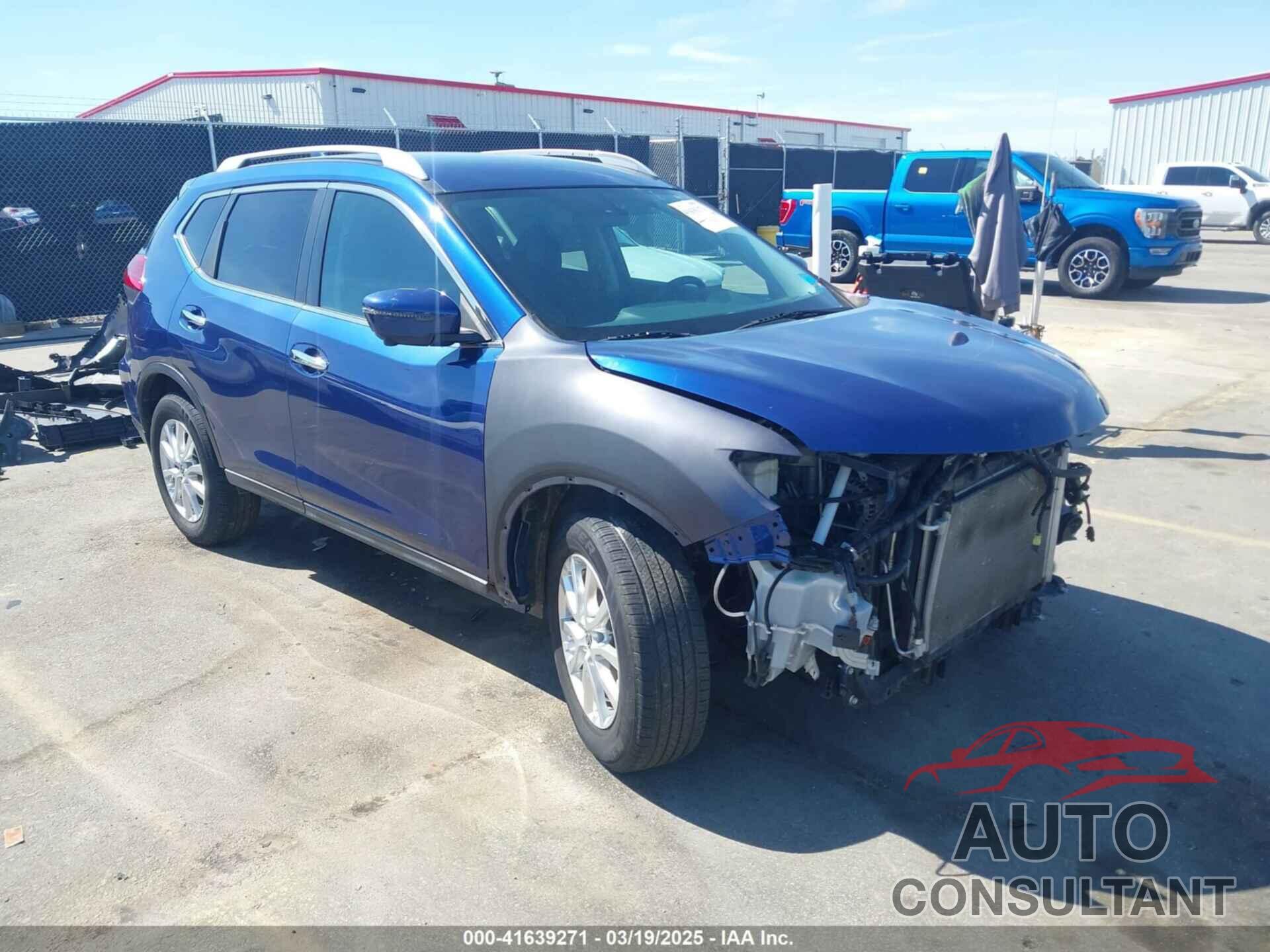 NISSAN ROGUE 2017 - 5N1AT2MTXHC884823