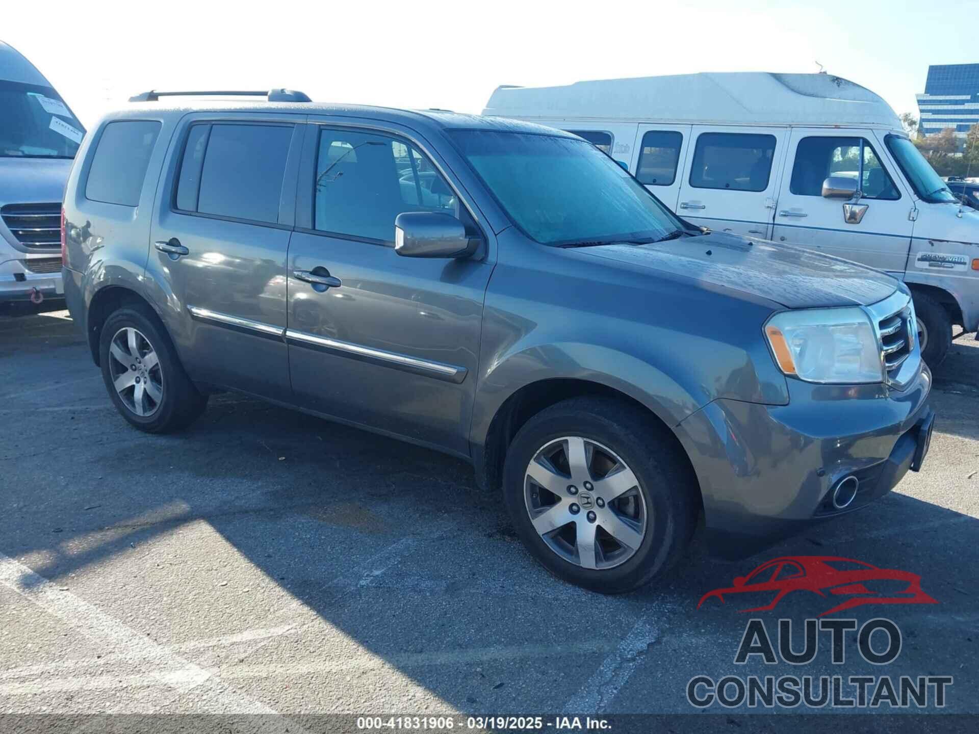 HONDA PILOT 2013 - 5FNYF4H91DB071016