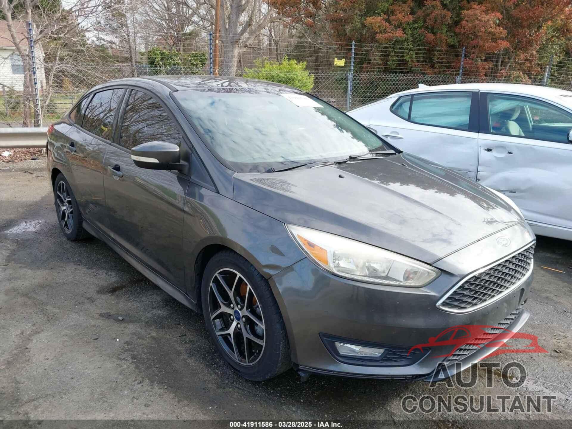 FORD FOCUS 2016 - 1FADP3F21GL219300
