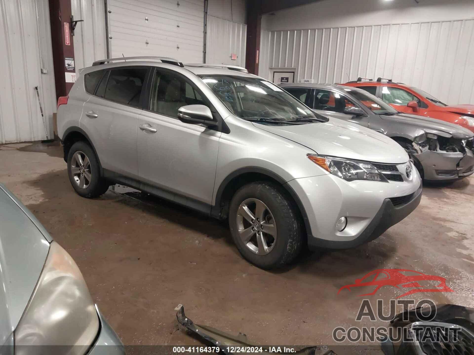 TOYOTA RAV4 2015 - JTMRFREV6FD122815