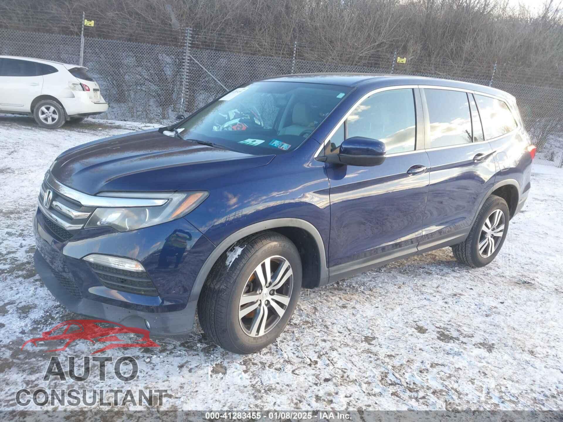 HONDA PILOT 2017 - 5FNYF6H54HB035982