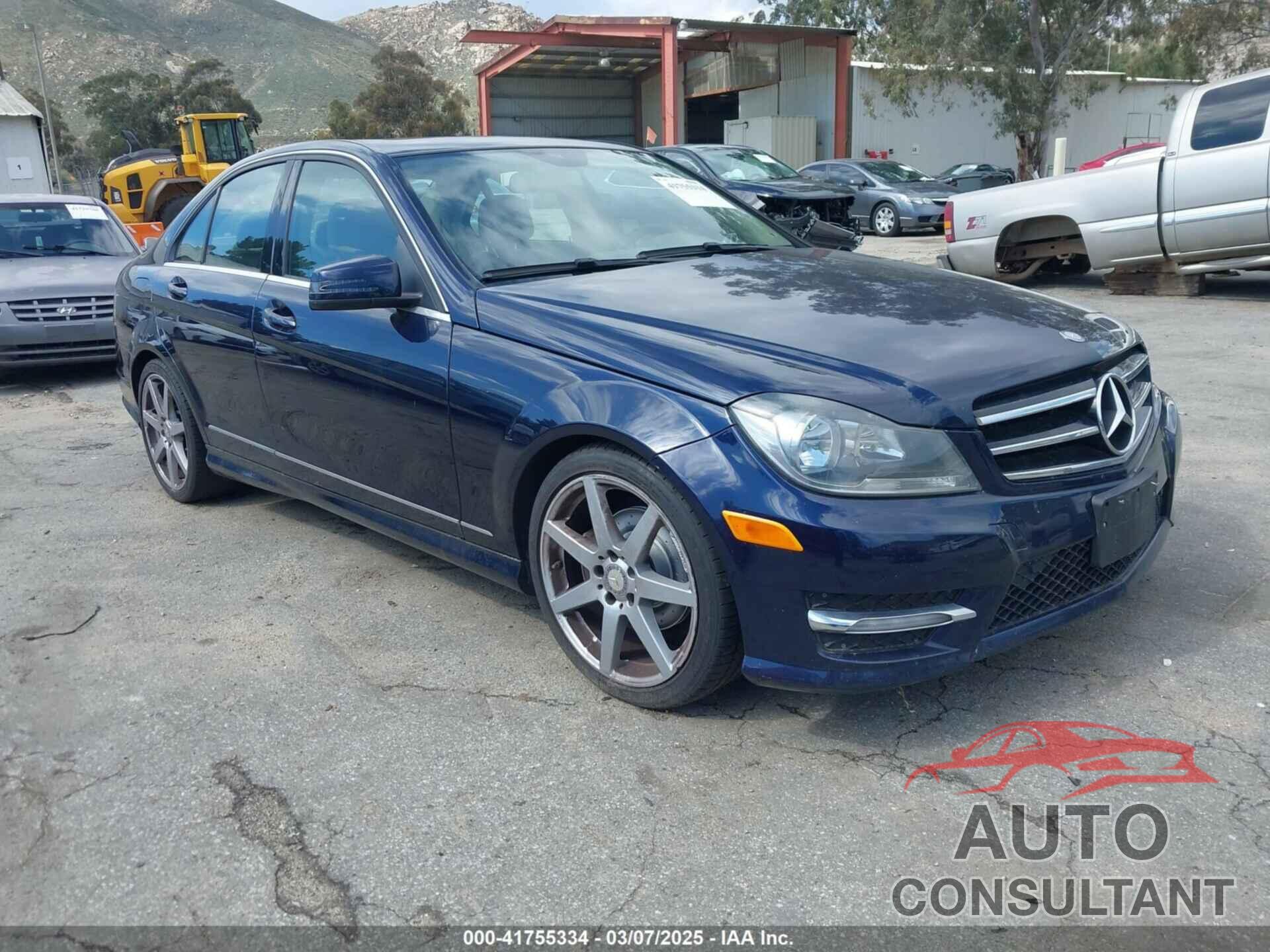 MERCEDES-BENZ C 250 2014 - WDDGF4HB3EA961757