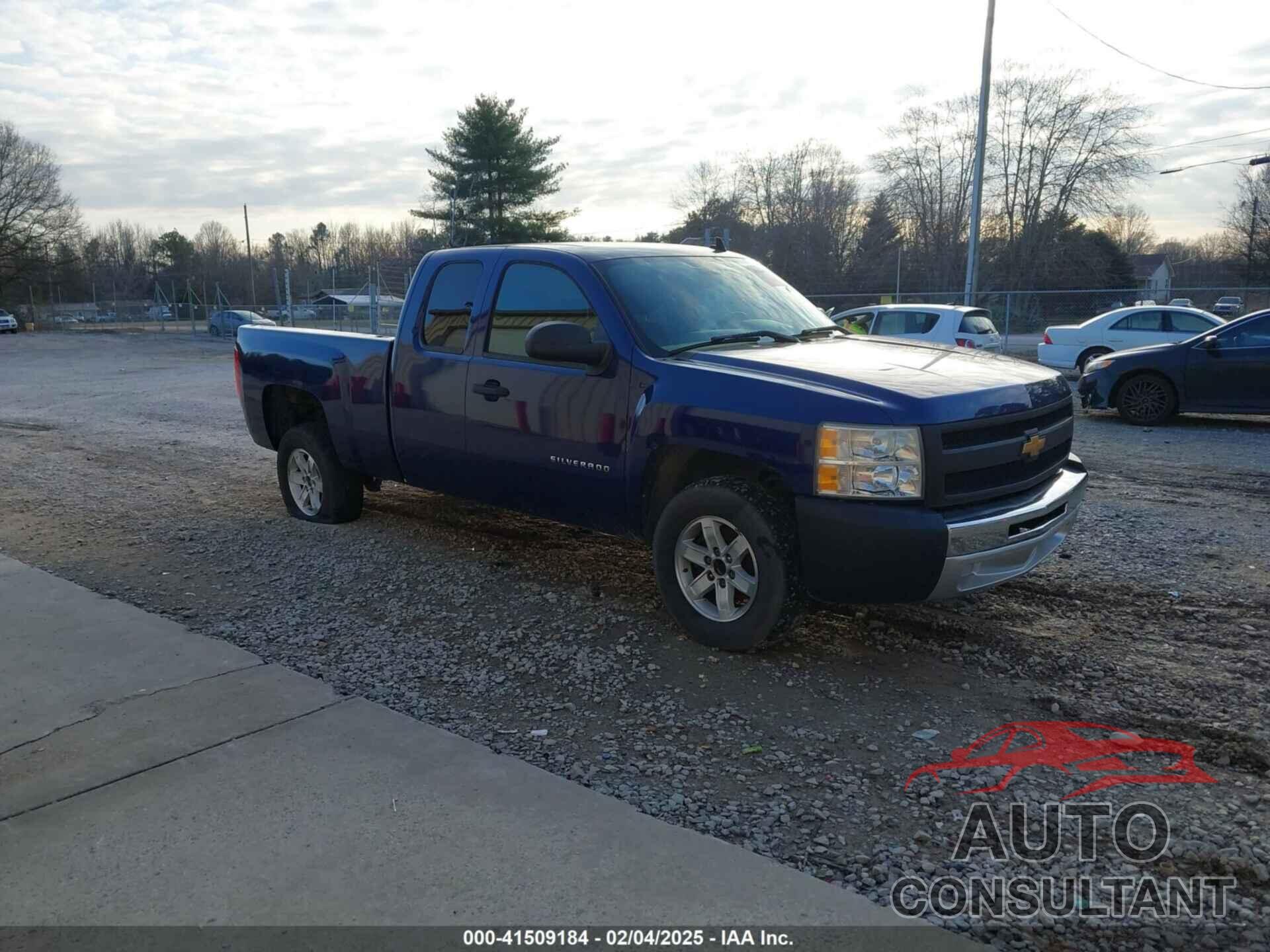 CHEVROLET SILVERADO 1500 2013 - 1GCRCSE09DZ338310