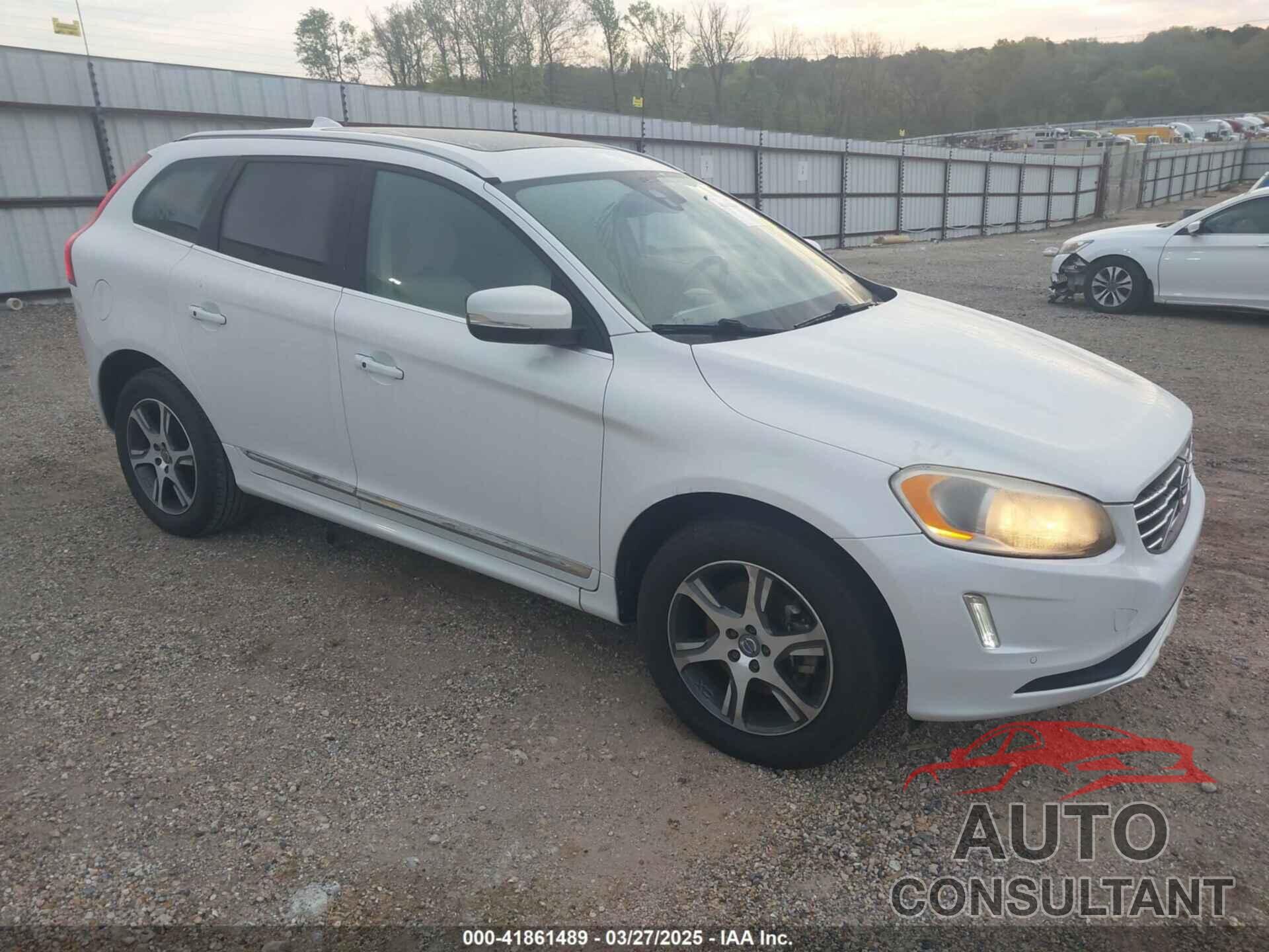 VOLVO XC60 2015 - YV449MDKXF2739400