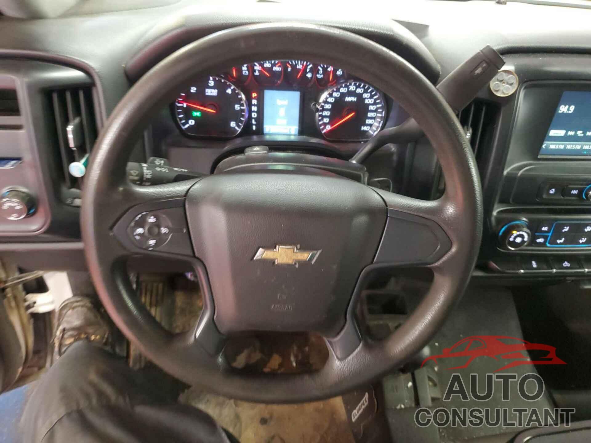 CHEVROLET SILVERADO 2500HD 2017 - 1GC0KUEG8HZ273945
