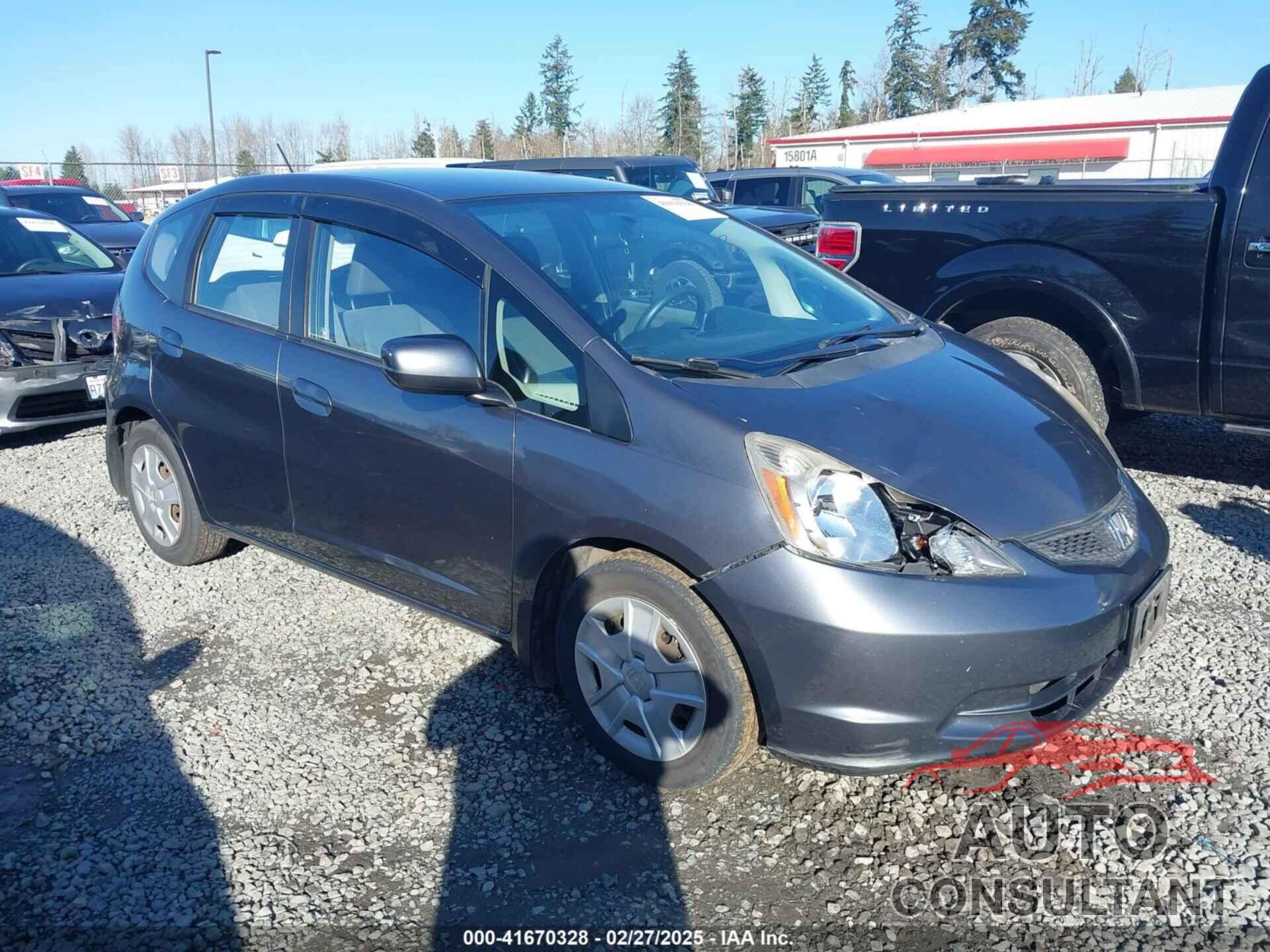 HONDA FIT 2013 - JHMGE8H3XDC037458
