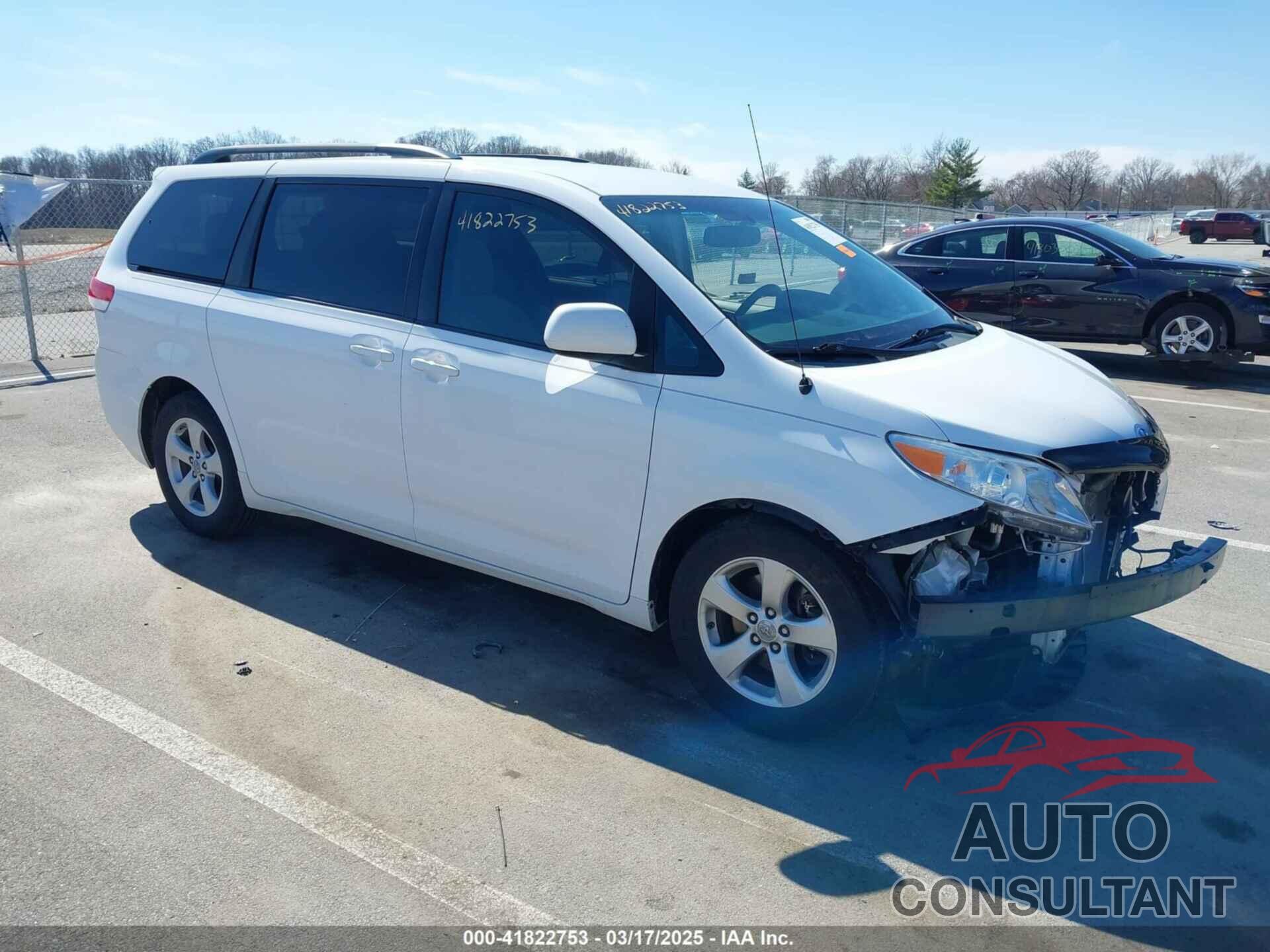 TOYOTA SIENNA 2012 - 5TDKK3DC3CS213969