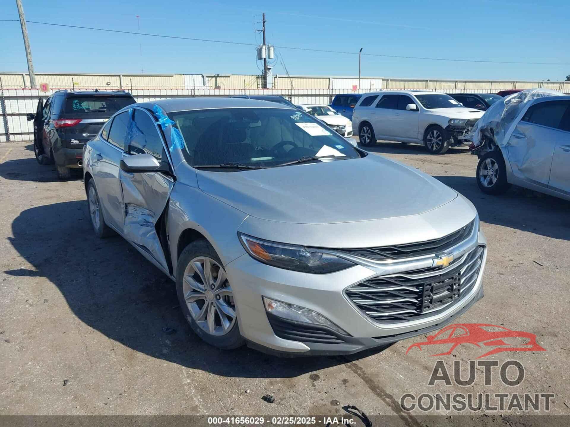 CHEVROLET MALIBU 2020 - 1G1ZD5ST6LF134778