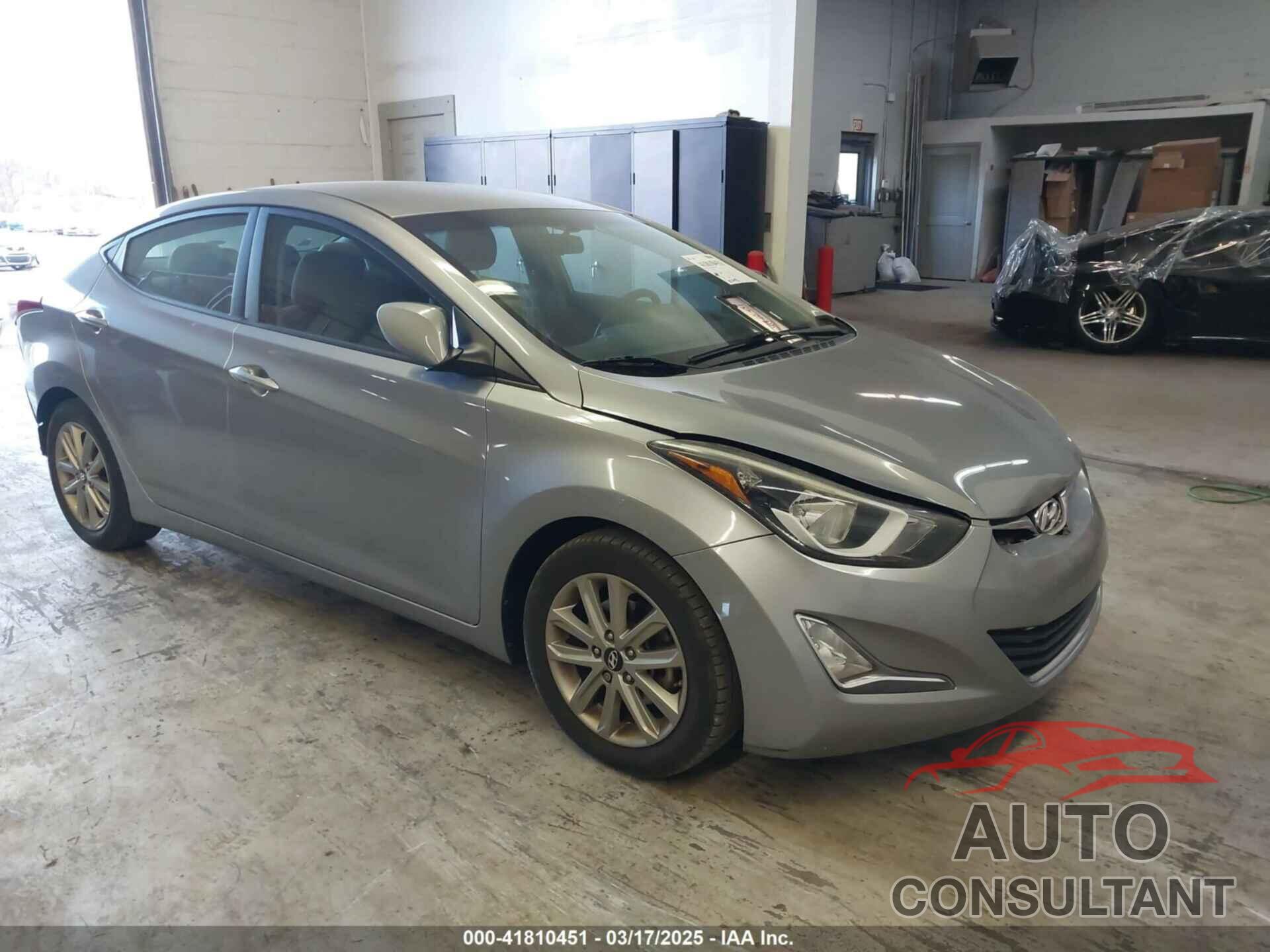 HYUNDAI ELANTRA 2015 - 5NPDH4AE7FH644117