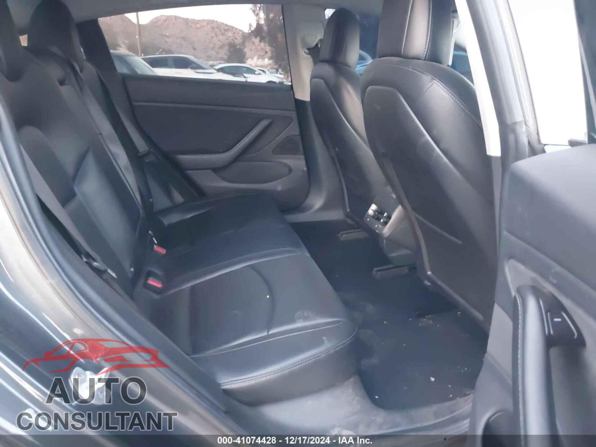 TESLA MODEL 3 2017 - 5YJ3E1EA7HF002203