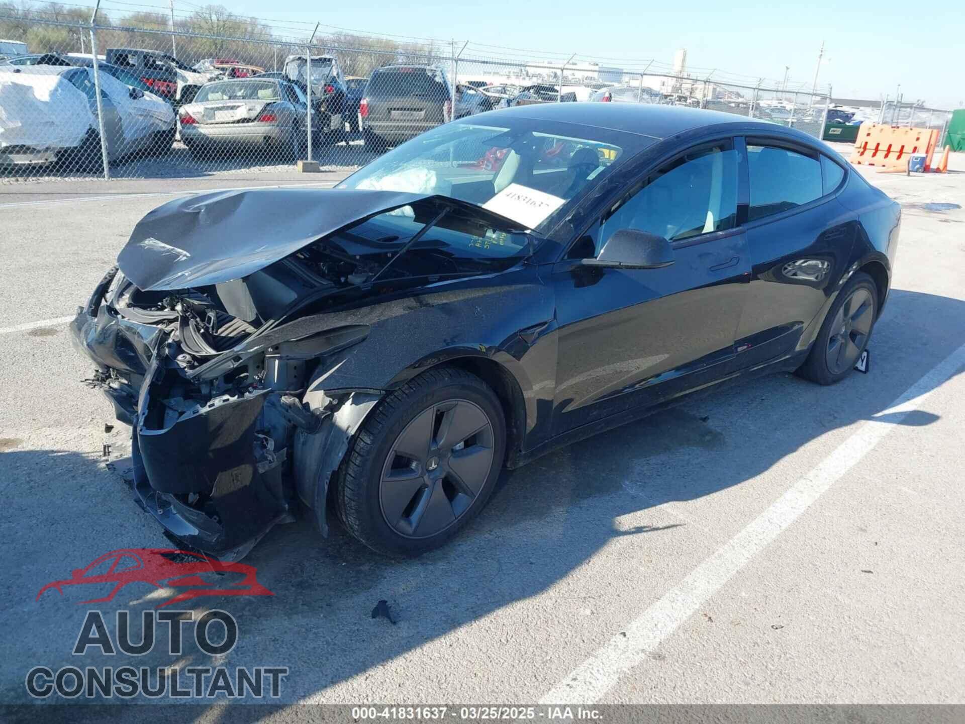 TESLA MODEL 3 2023 - 5YJ3E1EA2PF696877