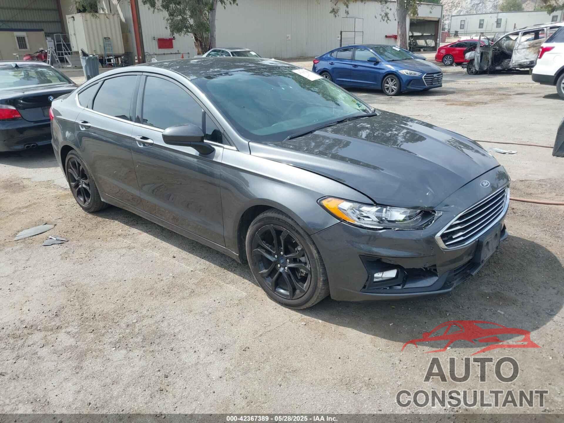 FORD FUSION 2019 - 3FA6P0HD1KR177114